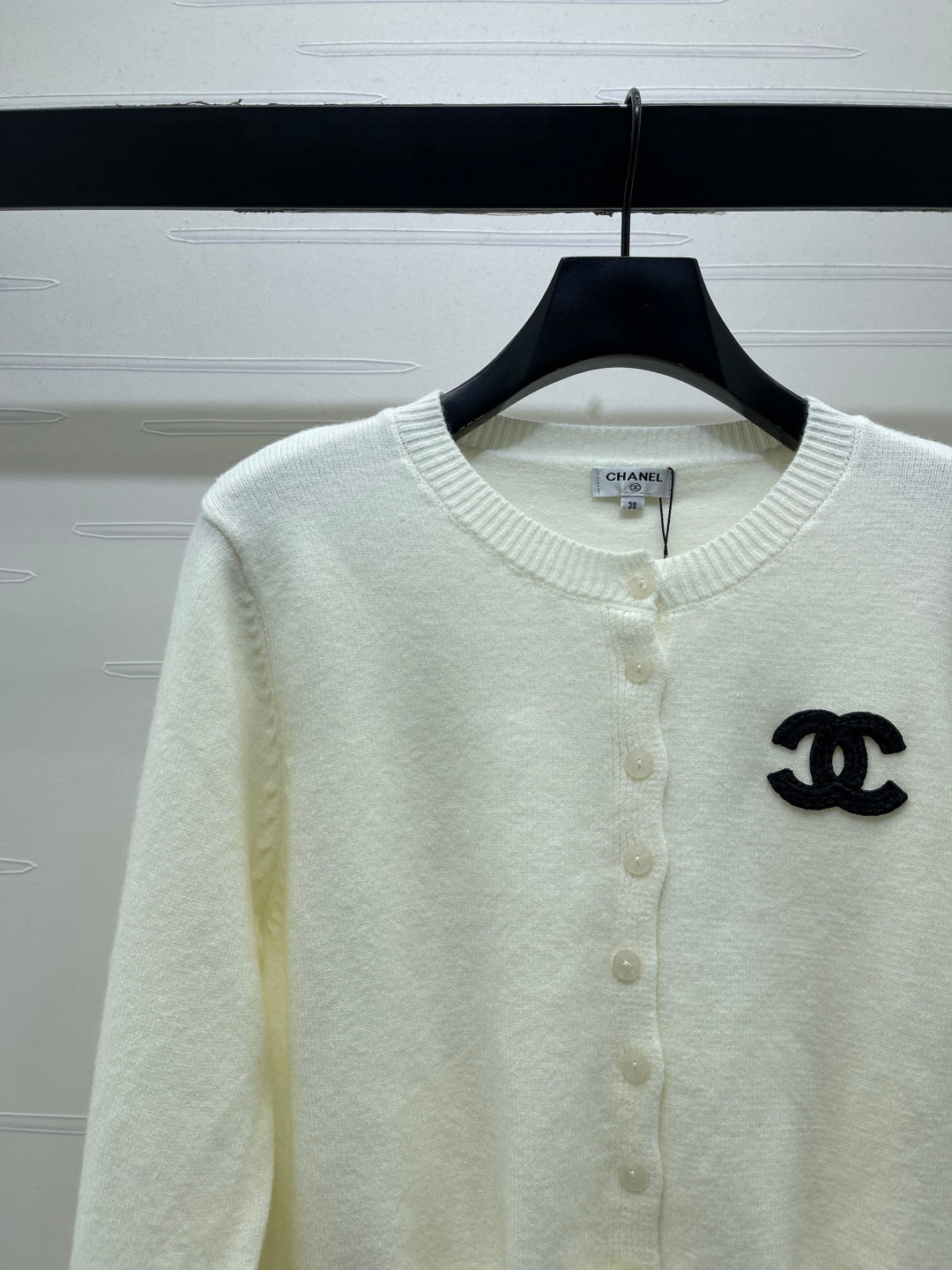 Chanel 26s Cardigan White Lace Trim Knit 446523
