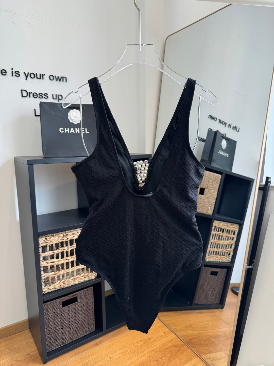 CC 26s One-Piece Bikini Pearl Black 201815