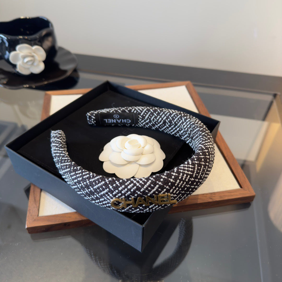 CC 26s Black Headband 275572