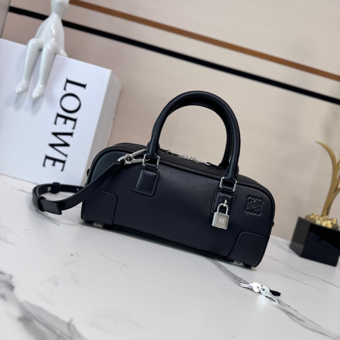 Loewe Amazona 23 Cropped Bag Black Shiny Calfskin