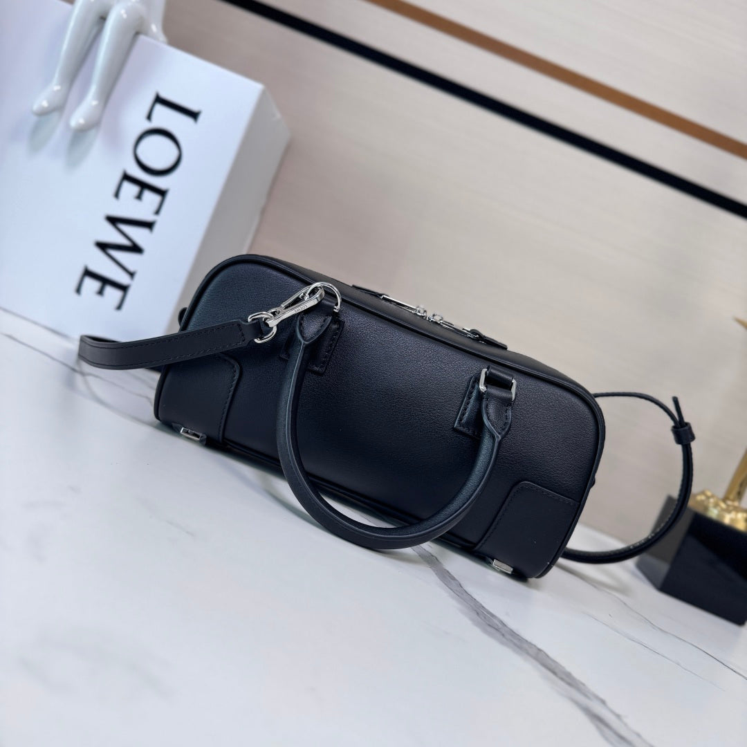 Loewe Amazona 23 Cropped Bag Black Shiny Calfskin