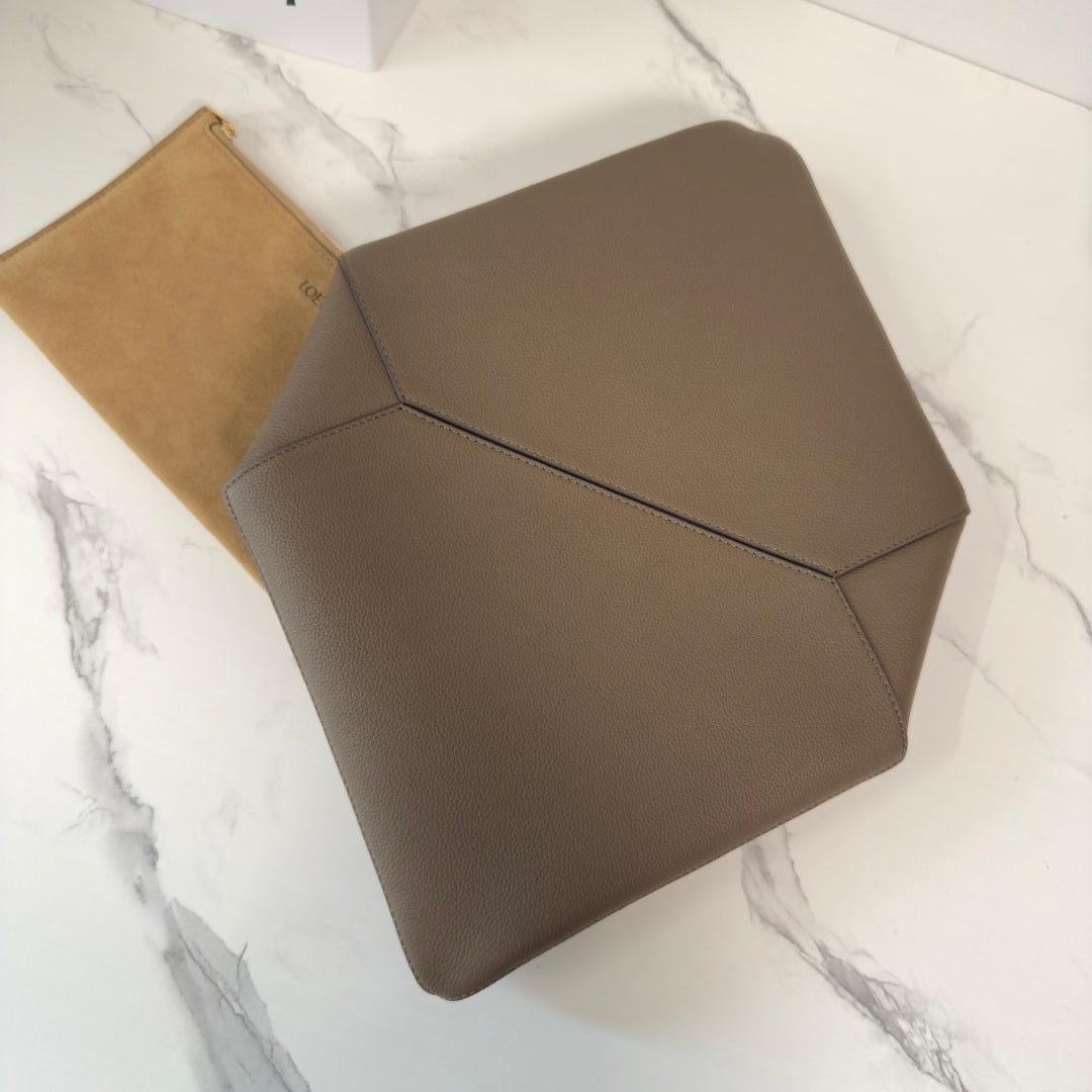 Loewe Medium-Sized Puzzle Fold Handbag Taupe Soft Grain Cowhide