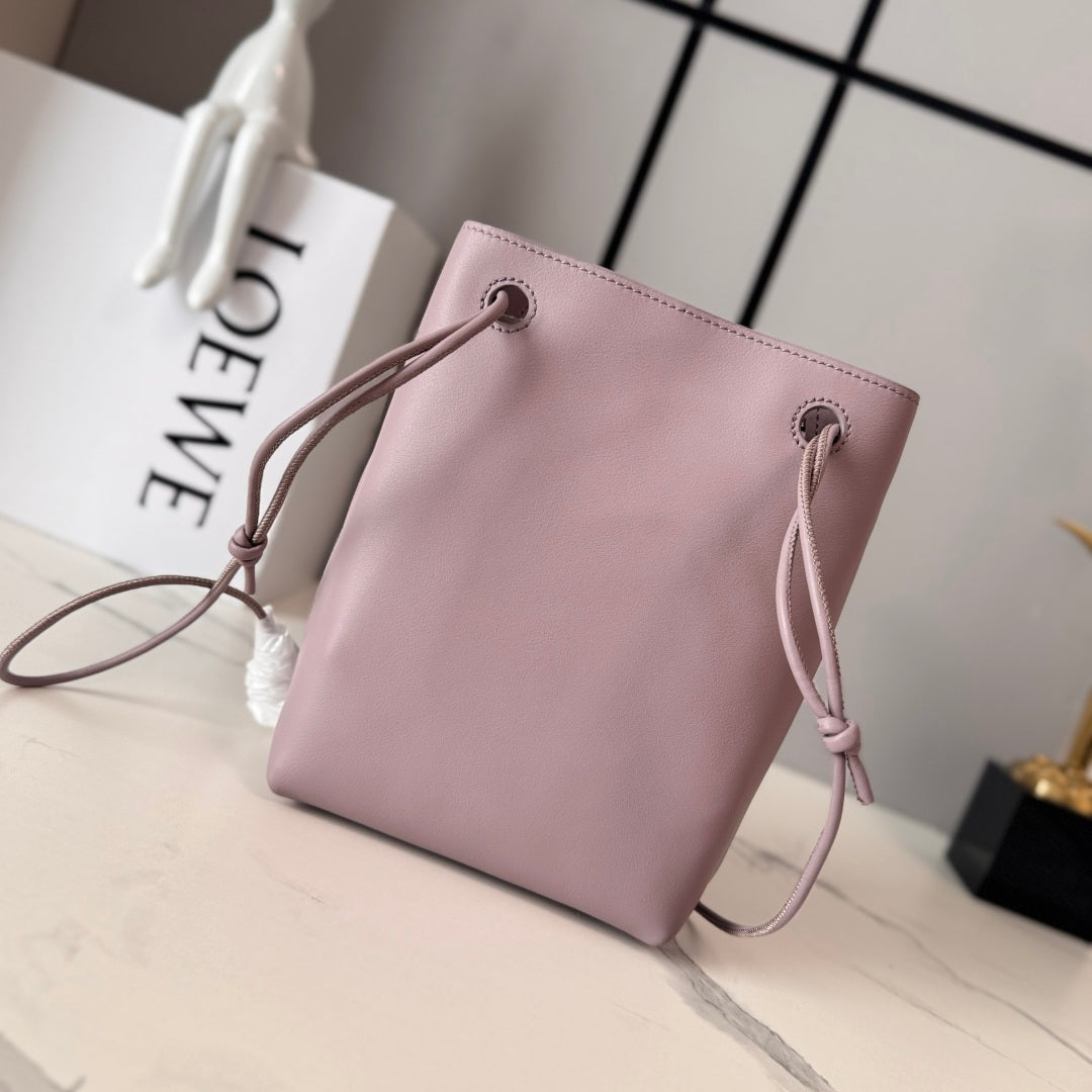 Loewe Small Pebble Hobo Light Pink Smooth Calfskin