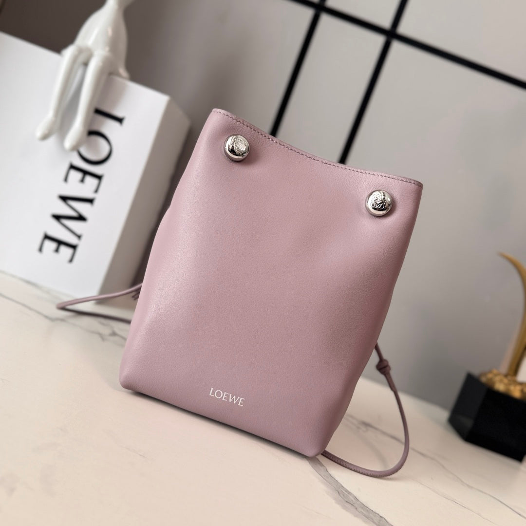 Loewe Small Pebble Hobo Light Pink Smooth Calfskin
