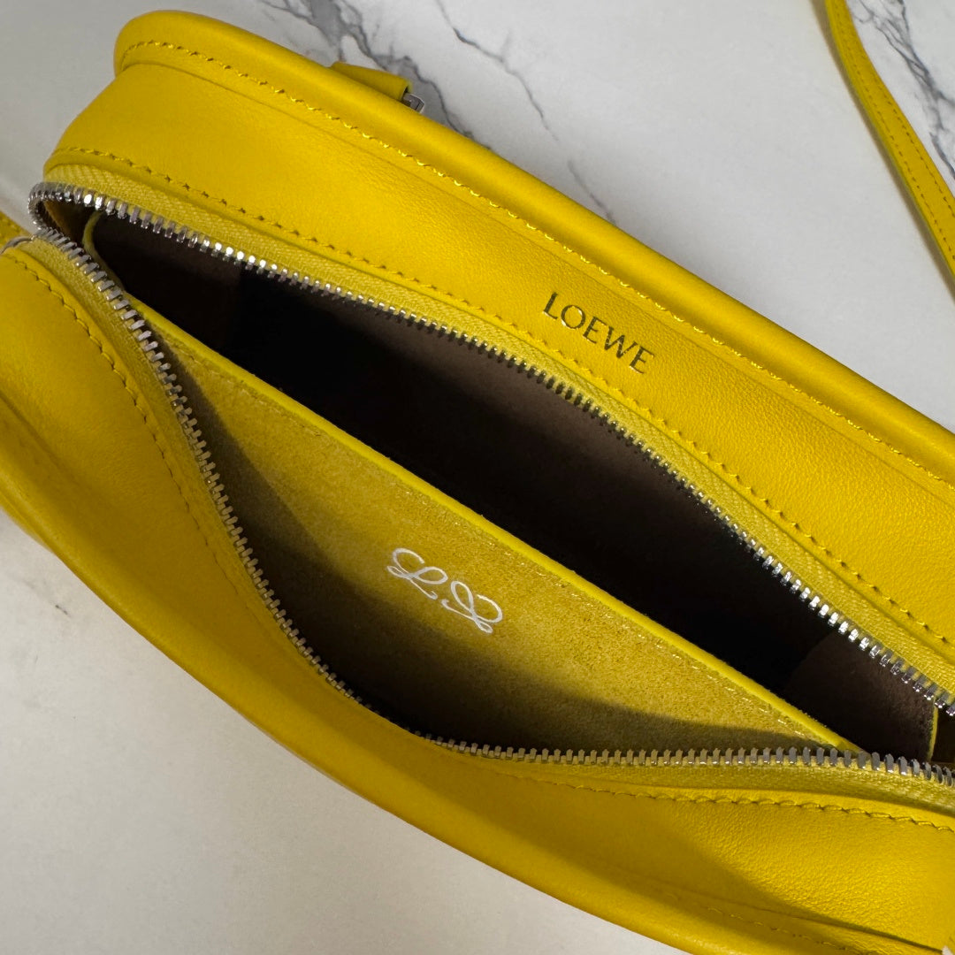 Loewe 2026 Amazona 180 Bag 20cm Yellow Soft Calfskin 289384