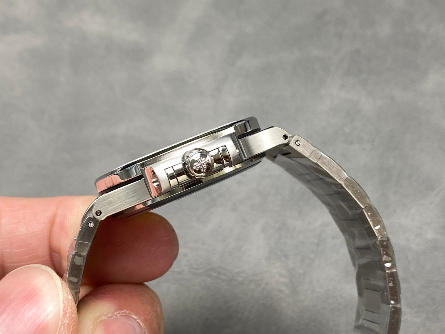 PATEK Nautilus 35.2mm Silver White Dial