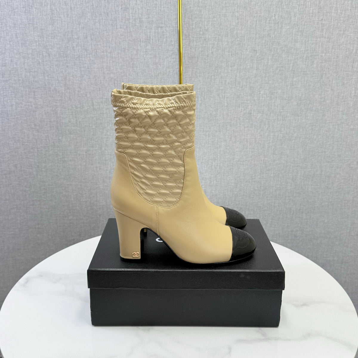 Chanel 26s Quilted Ankle Boots Beige Leather 167803
