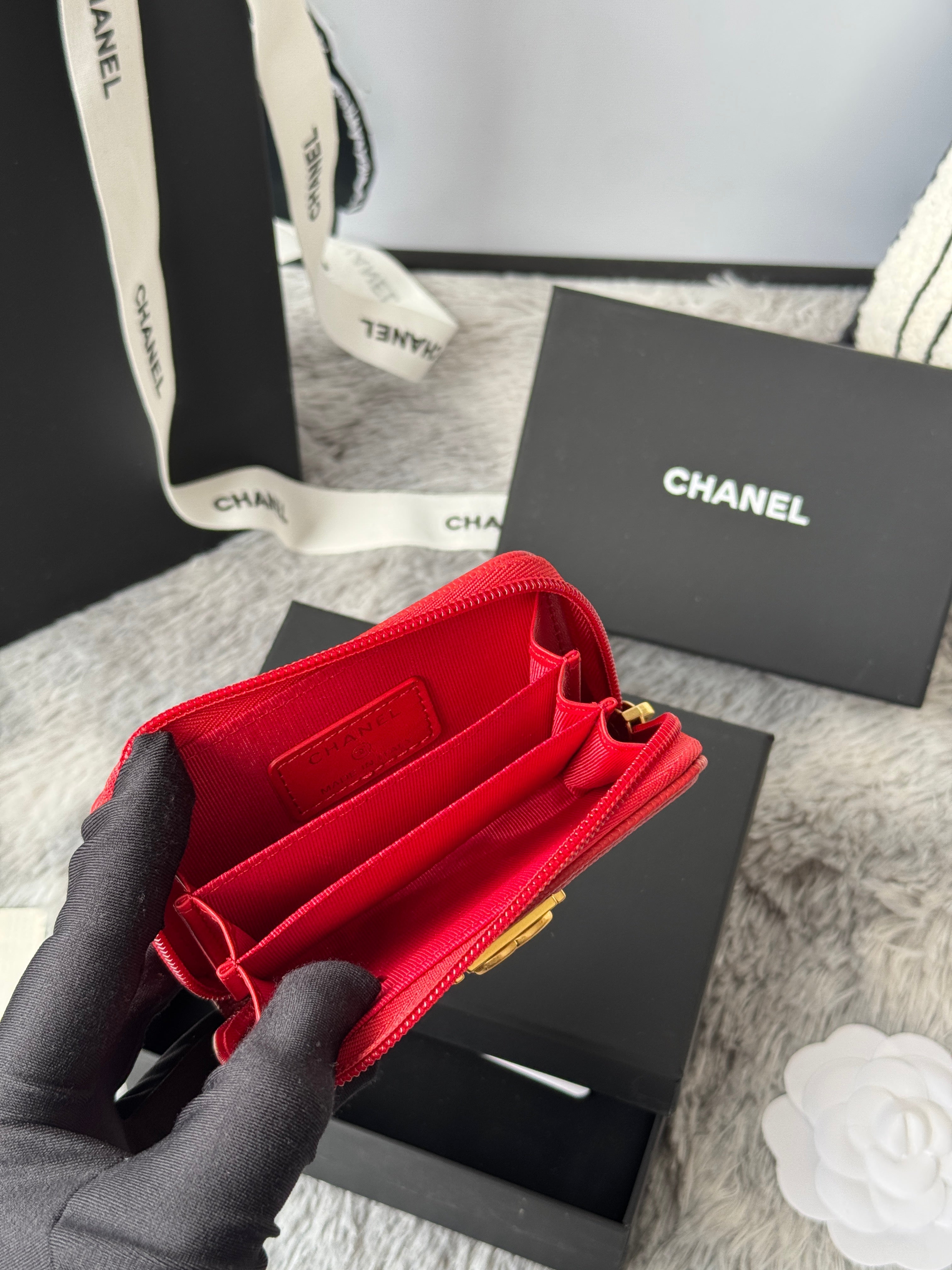 CC Classic Boy Coin Purse Red Gold-tone Grained Calfskin 242876