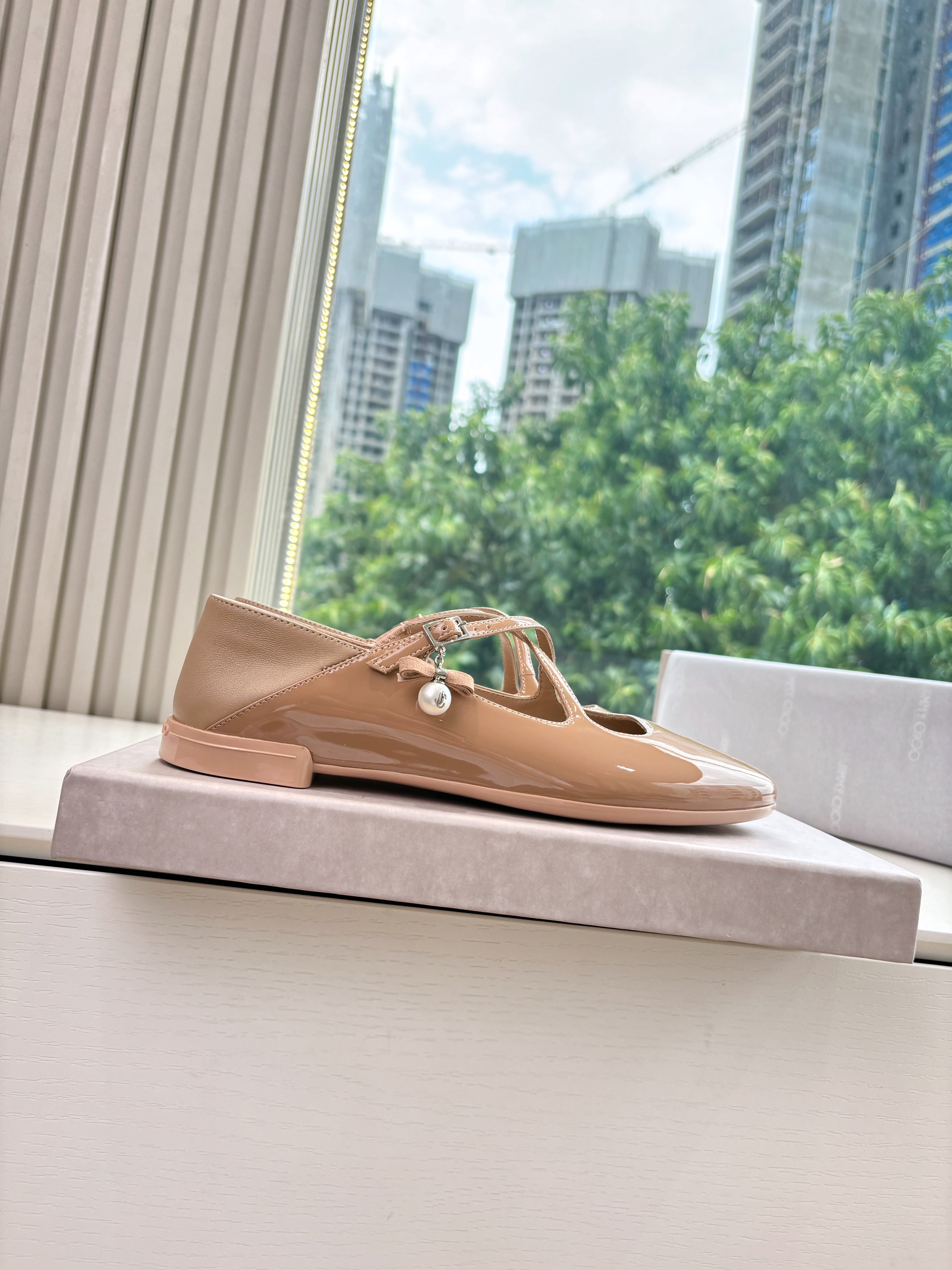 Jimmy Eleri Ballerina Shoes Beige Patent Leather 430573
