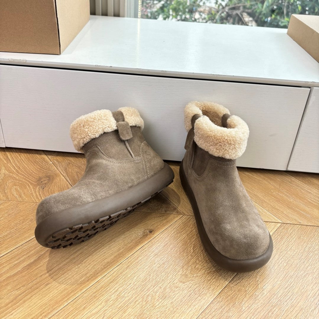 UGG Jorie Boots Coffee Wool Suede 525944