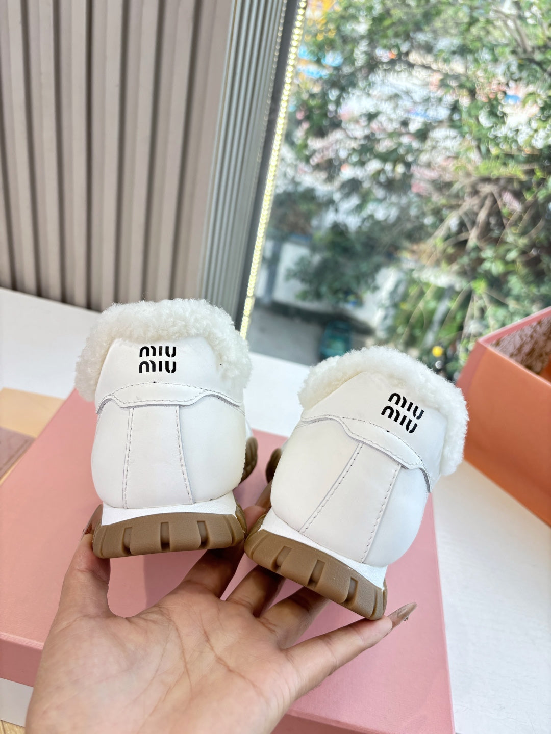 Miu 26s Tyre Sneakers White Leather Shearing 994139