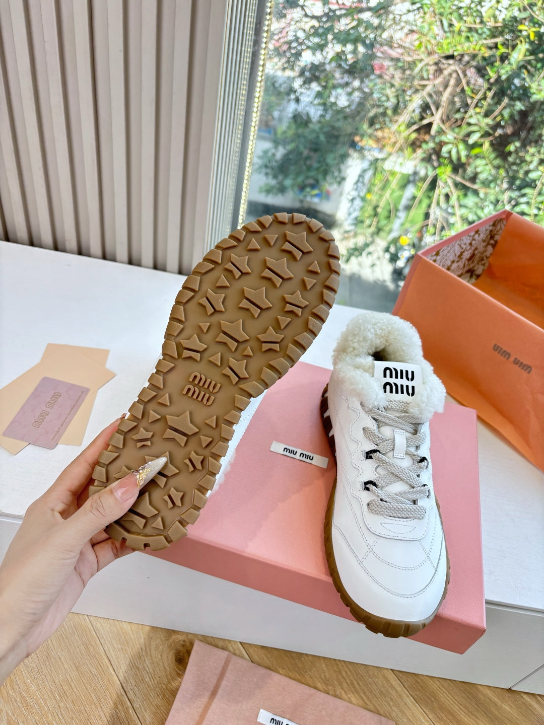 Miu 26s Tyre Sneakers White Leather Shearing 994139