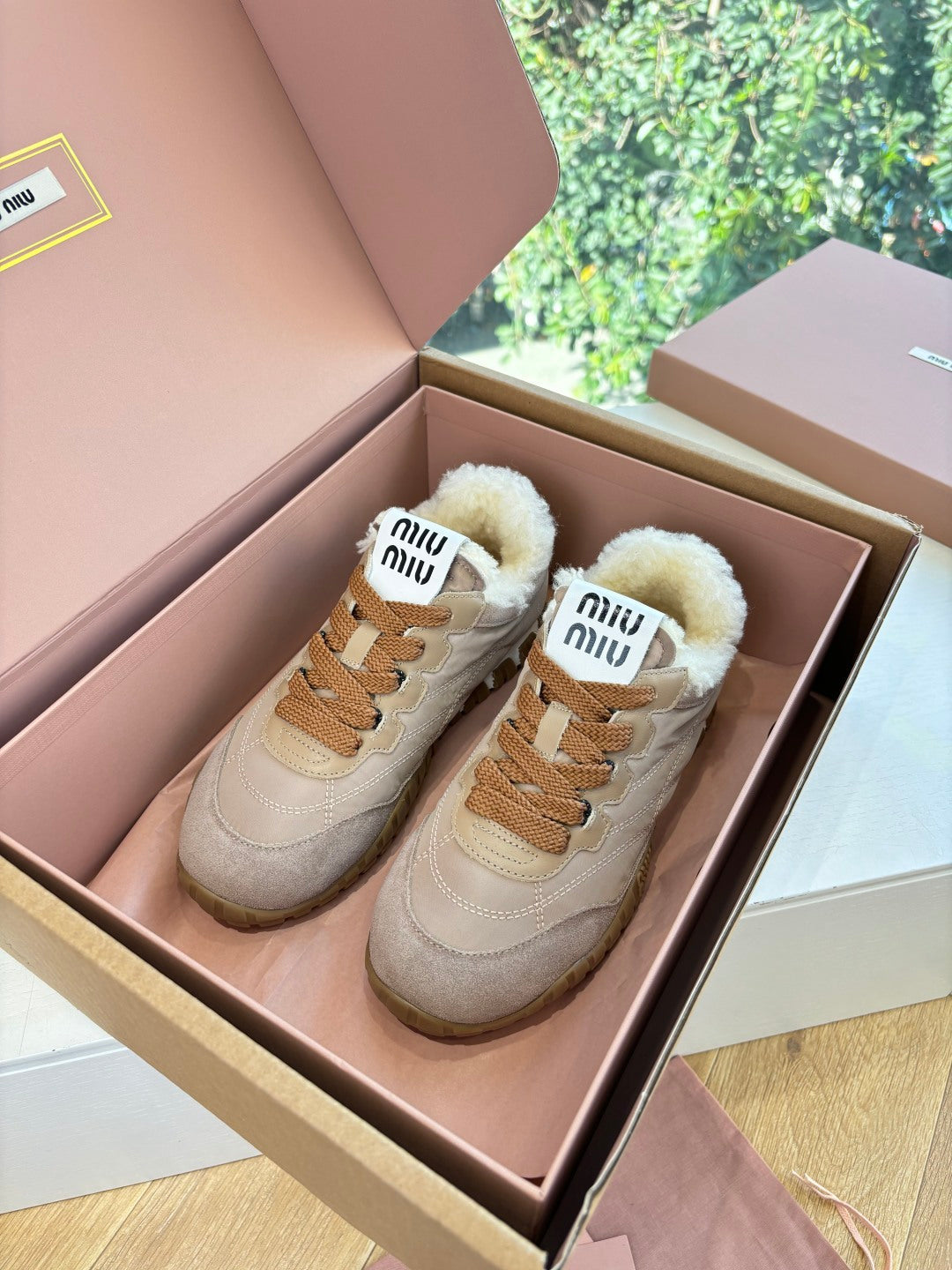 Miu 26s Tyre Sneakers Khaki Suede Re-Nylon Shearing 994143