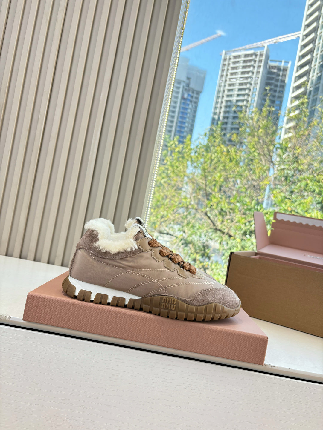 Miu 26s Tyre Sneakers Khaki Suede Re-Nylon Shearing 994143