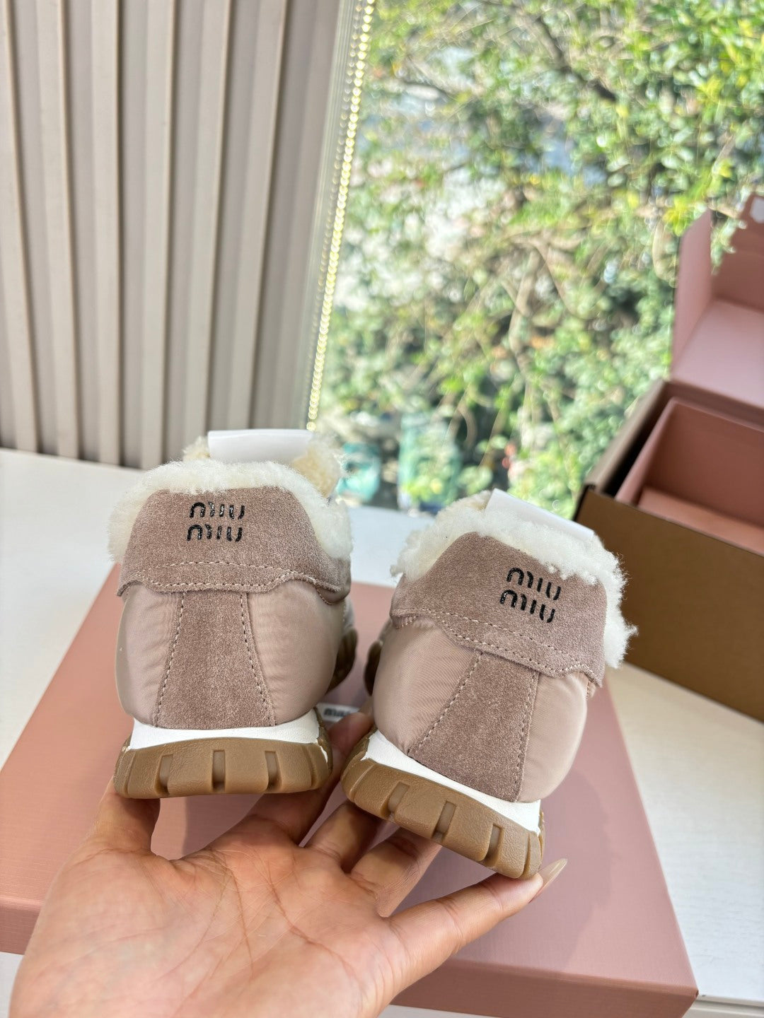 Miu 26s Tyre Sneakers Khaki Suede Re-Nylon Shearing 994143