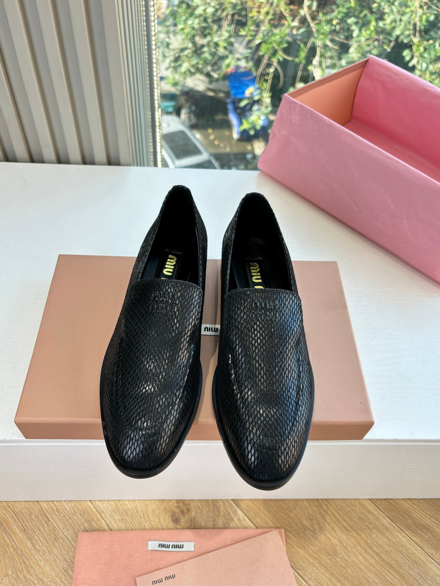 Miu 26s Loafers In Black Snake Embossed Calfskin
