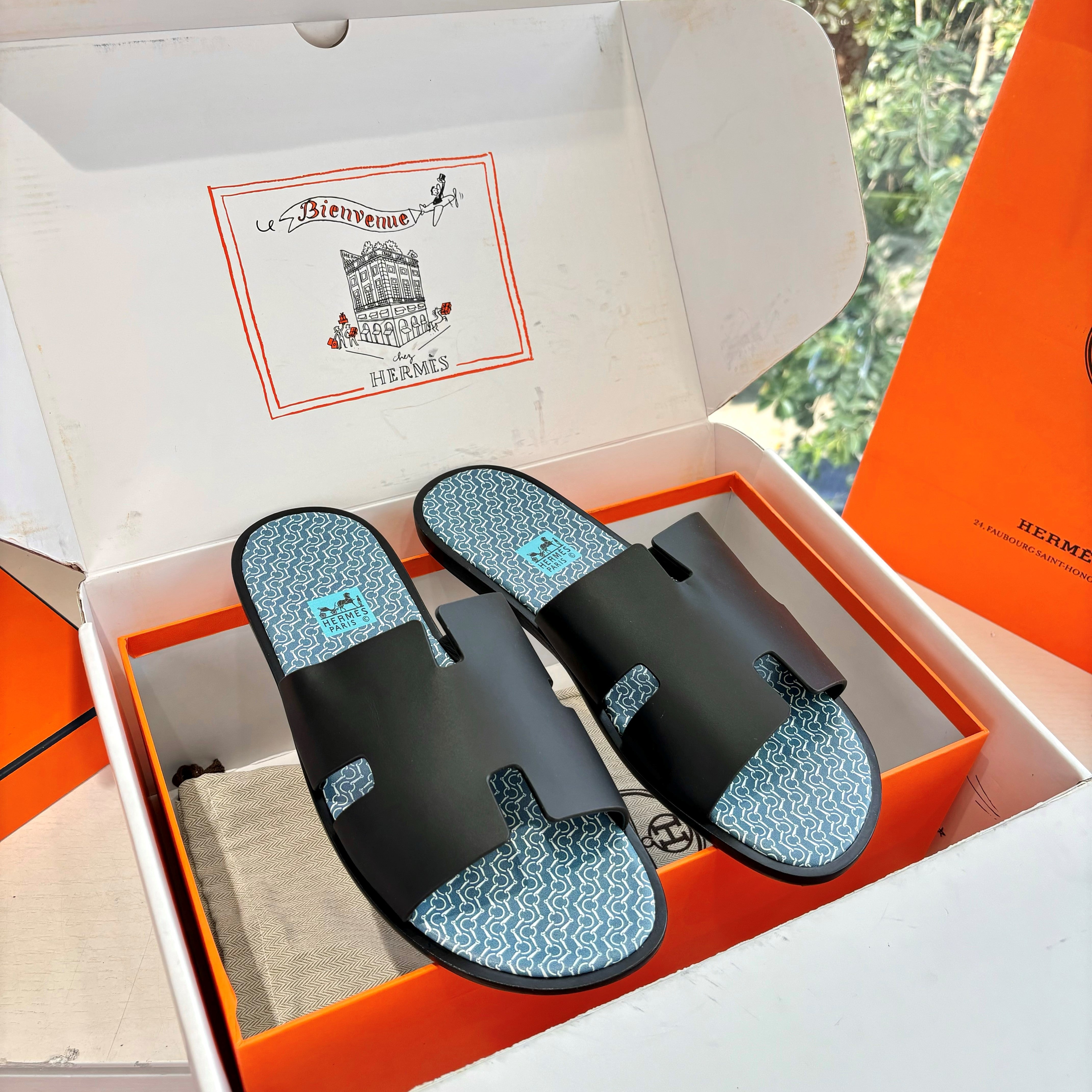 HM Men Izmir Slide With H en Ombre Printed Black Blue Sheepskin 603978