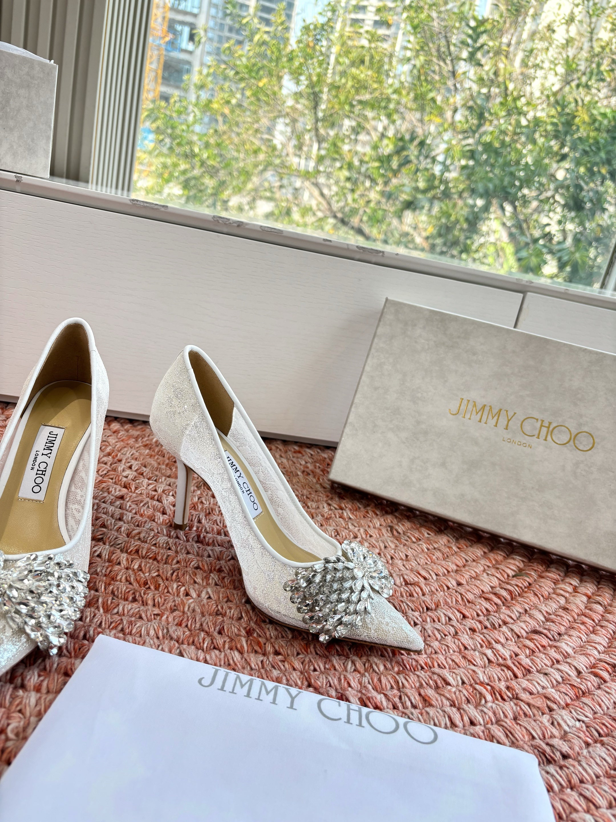 JC 26s Rhinestone Auria Pumps 6.5cm White Mesh 648211