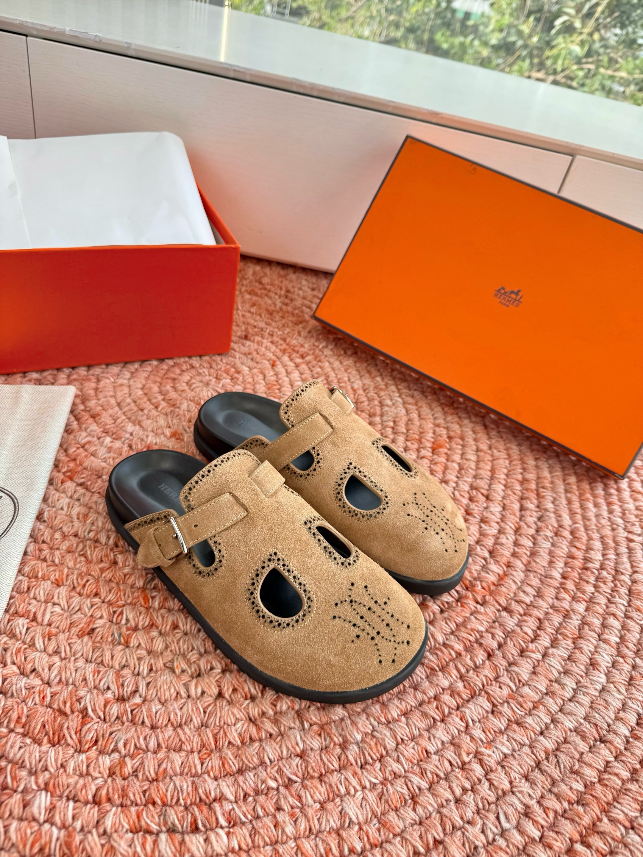 HM Monk Mules Light Brown Suede Leather 648495