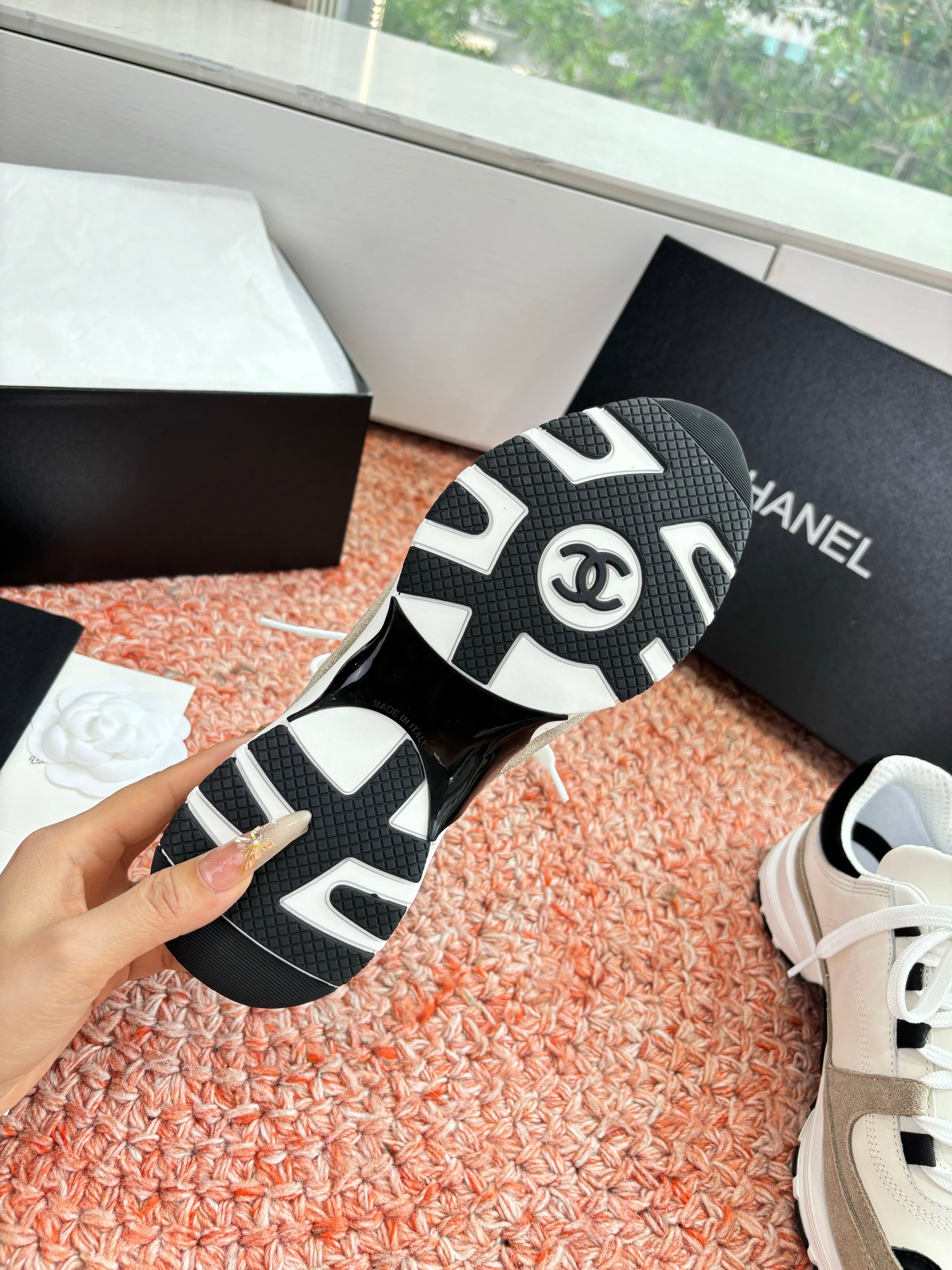 CC SS26 Casual Shoes Khahi White Leather Suede 648250