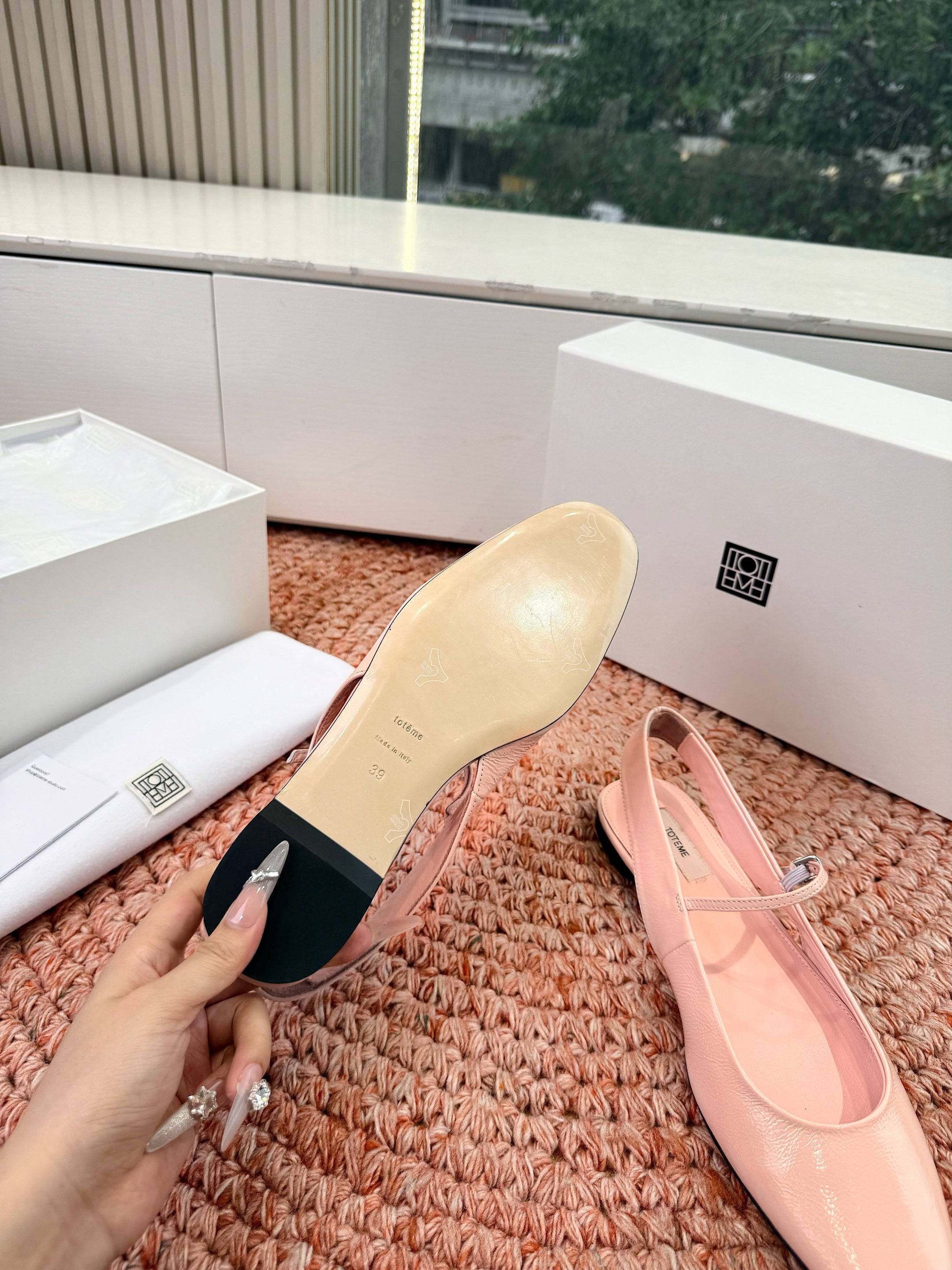 Toteme Mary Jane Slingback Flat Light Pink Glossy Leather 760430