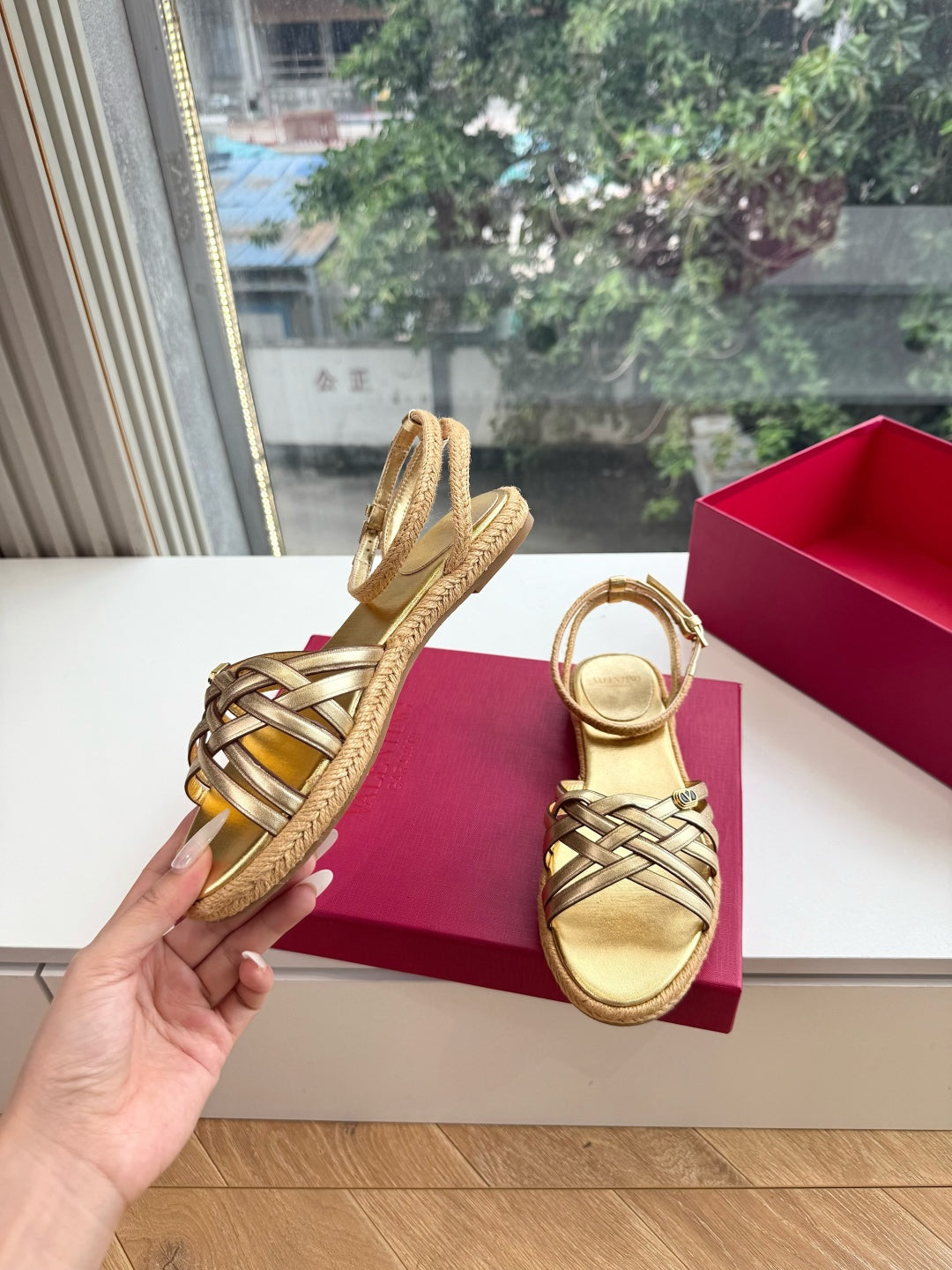 VLogo Bribri Espadrille Sandals Gold Leather 933612