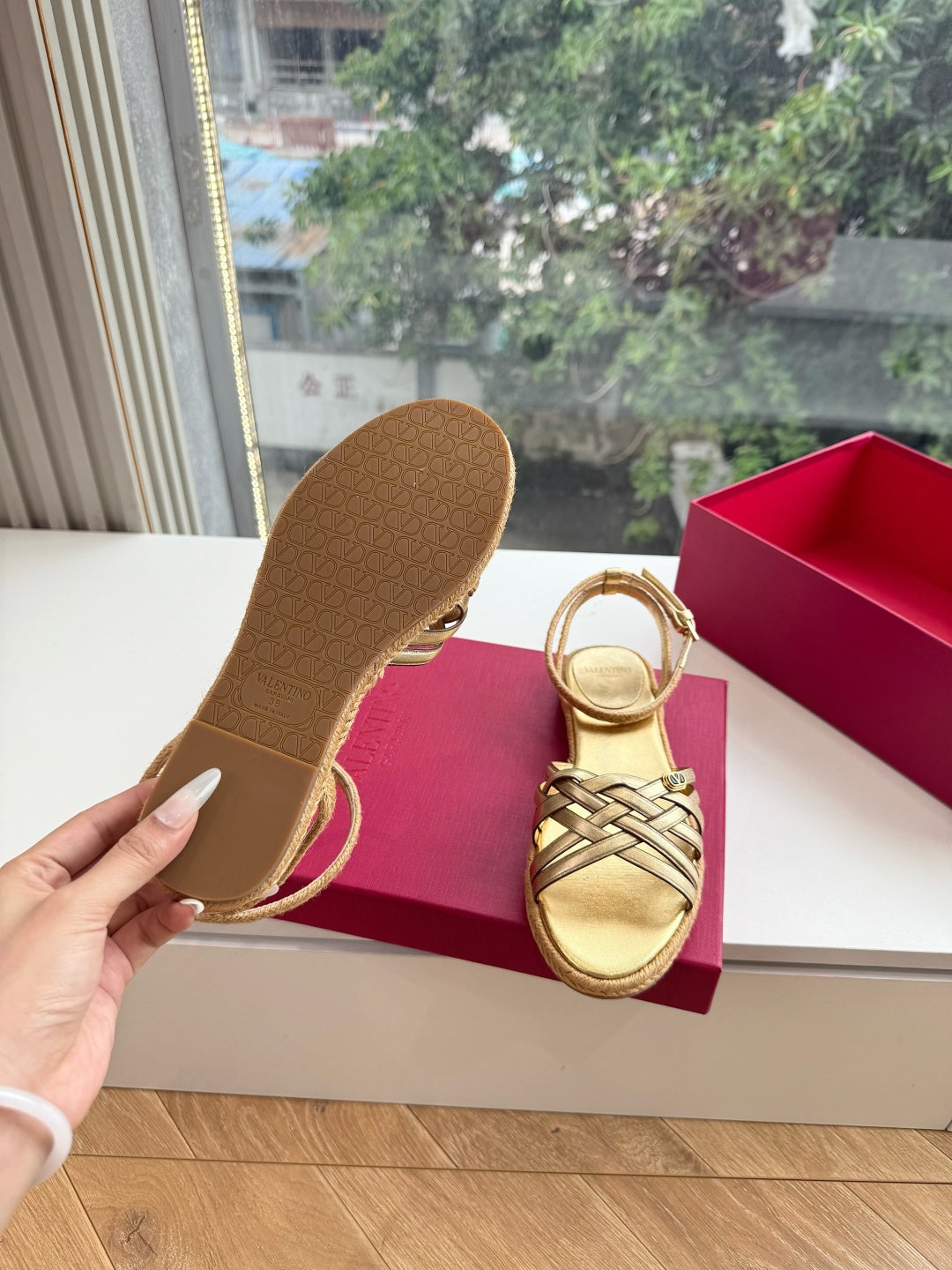 VLogo Bribri Espadrille Sandals Gold Leather 933612