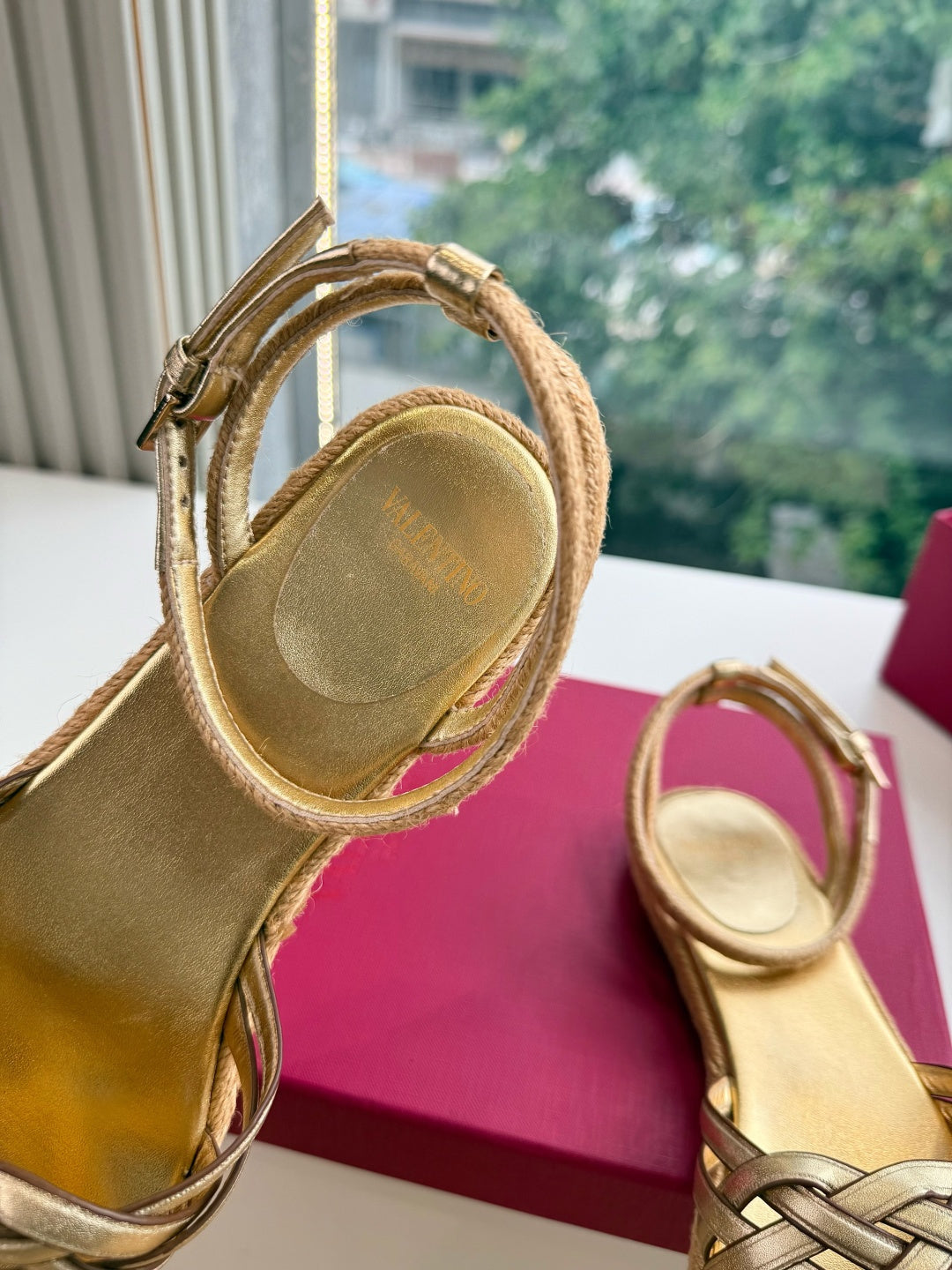 VLogo Bribri Espadrille Sandals Gold Leather 933612