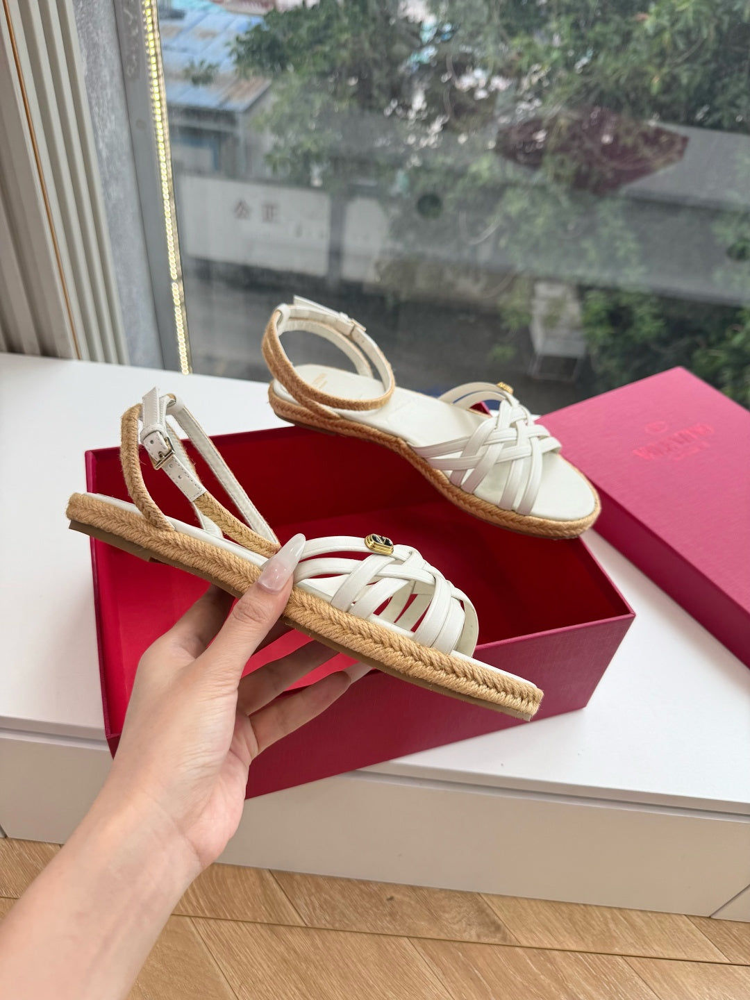 VLogo Bribri Espadrille Sandals White Leather 933615