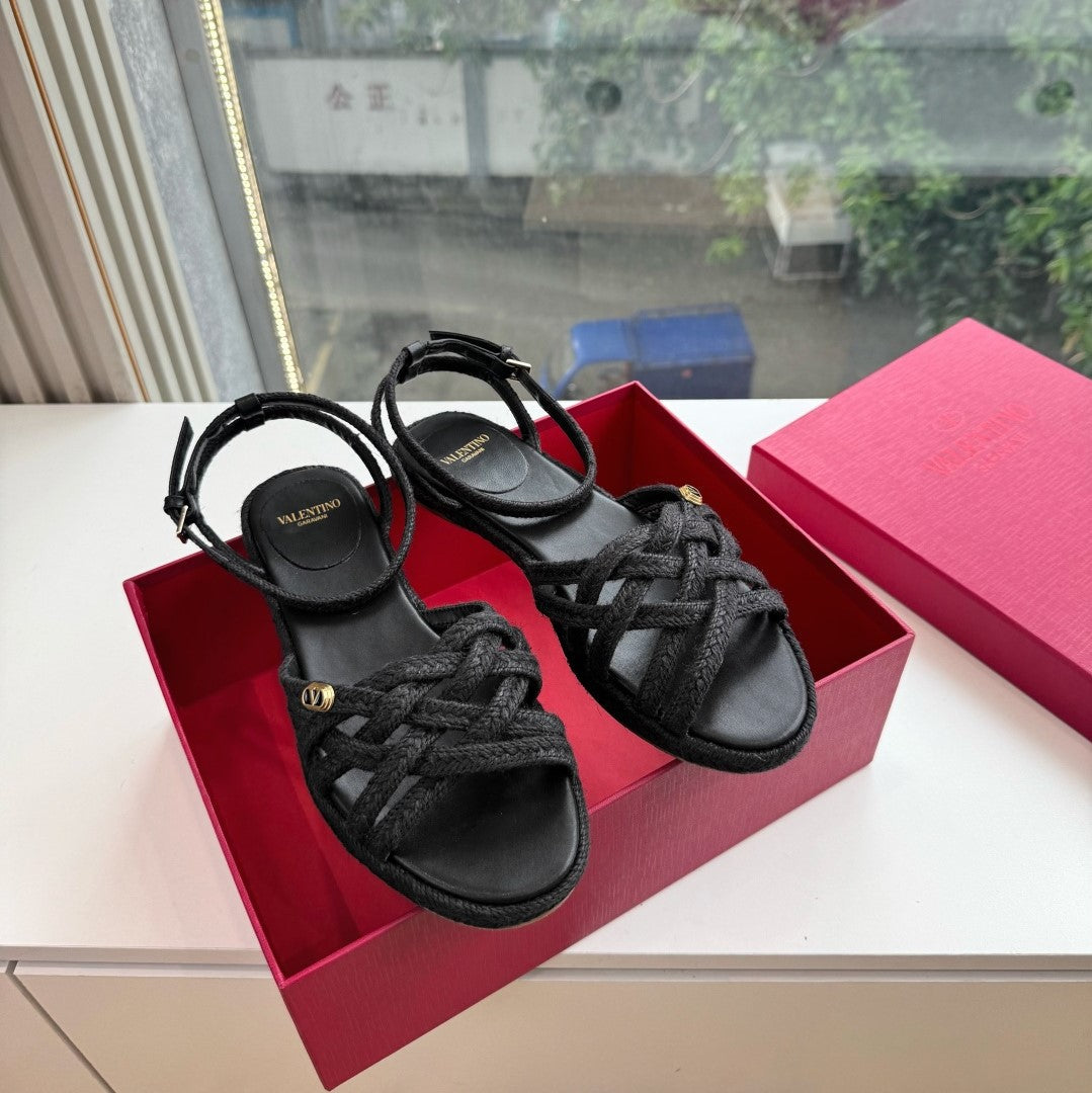 VLogo Bribri Espadrille Sandals Black Raffia Leather 933617