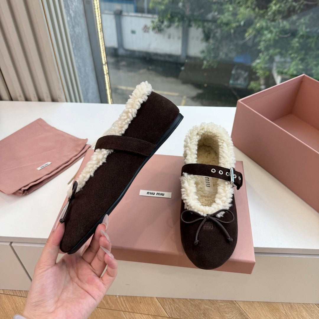 Miu 26s Ballerinas Dark Brown Suede Shearling 994177