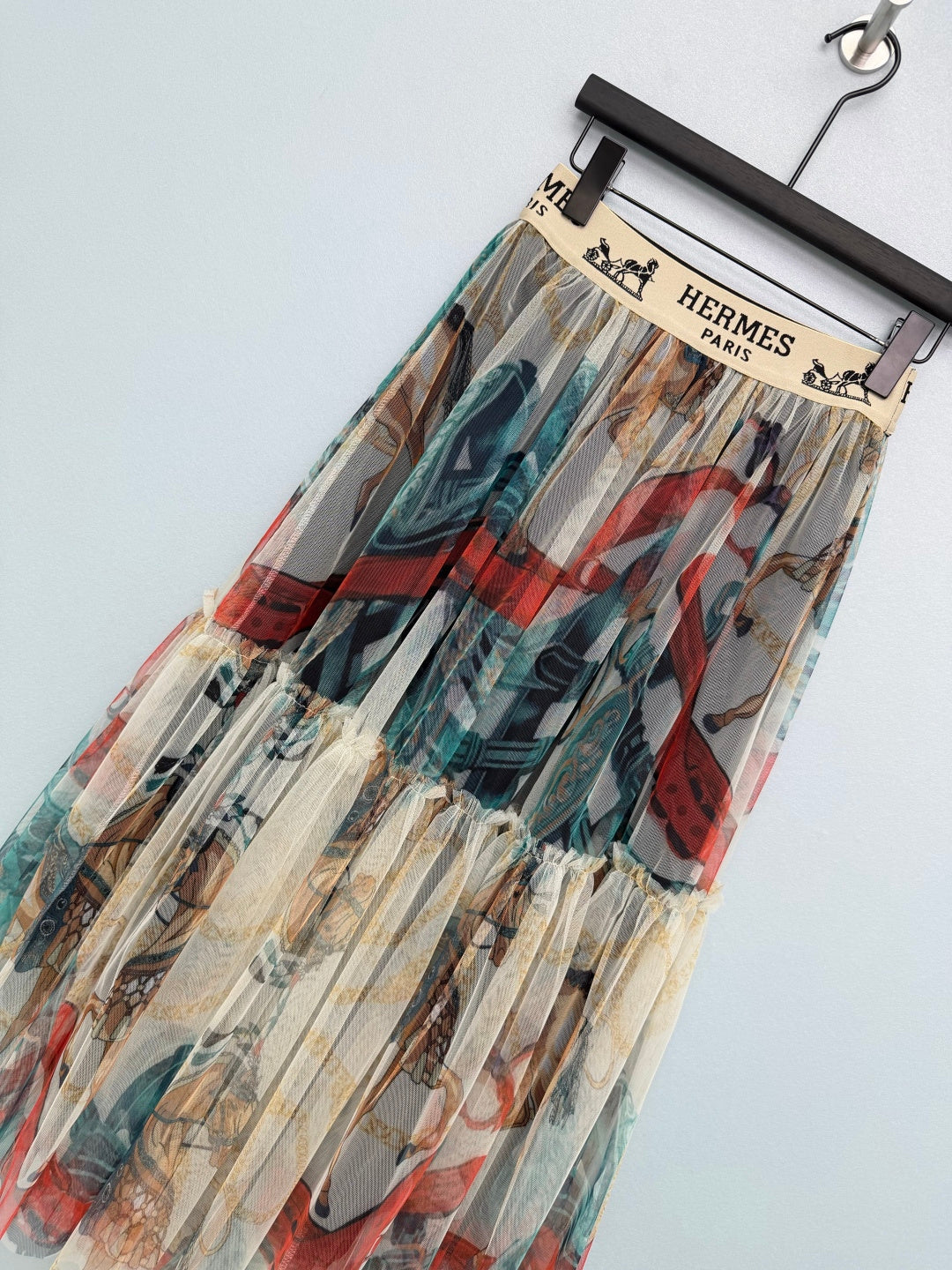 HM 26s Cake Skirt Ivory Colorful Mesh 367055