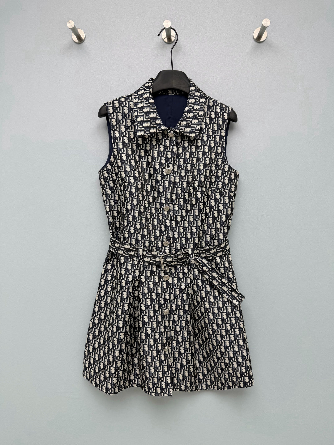 CD Oblique Jacquard Sleeveless Shirt Dress 394357