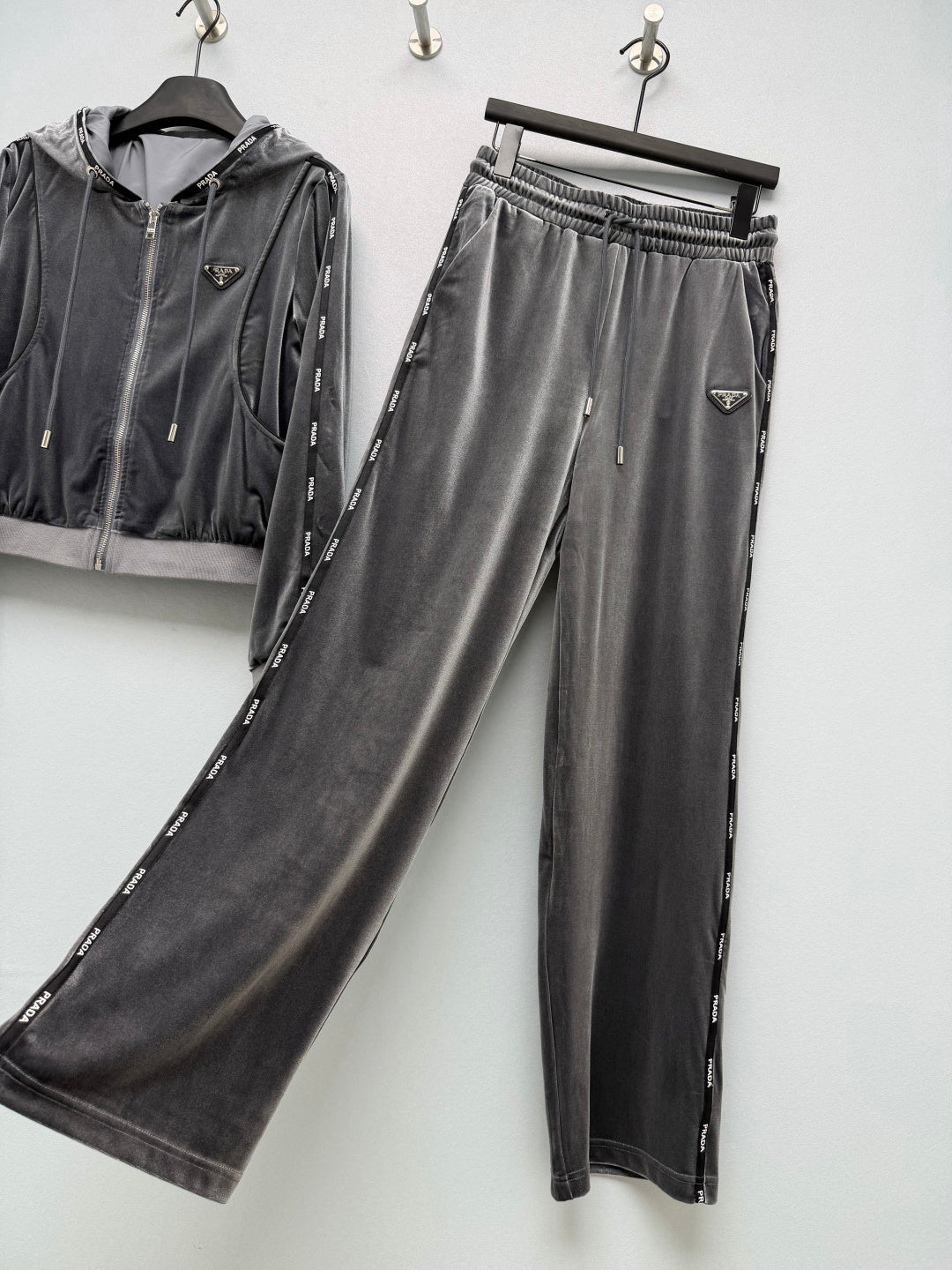 Prada 26s Hooded Jacket Wide Leg Pants Set Grey Velvet 436070