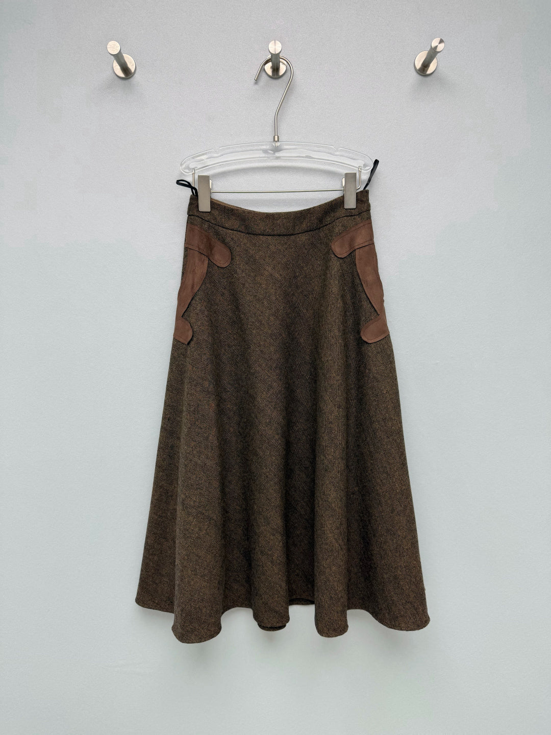 Chanel 26s Leather Pocket Trim A-Line Skirt Brown Wool Blend 444643