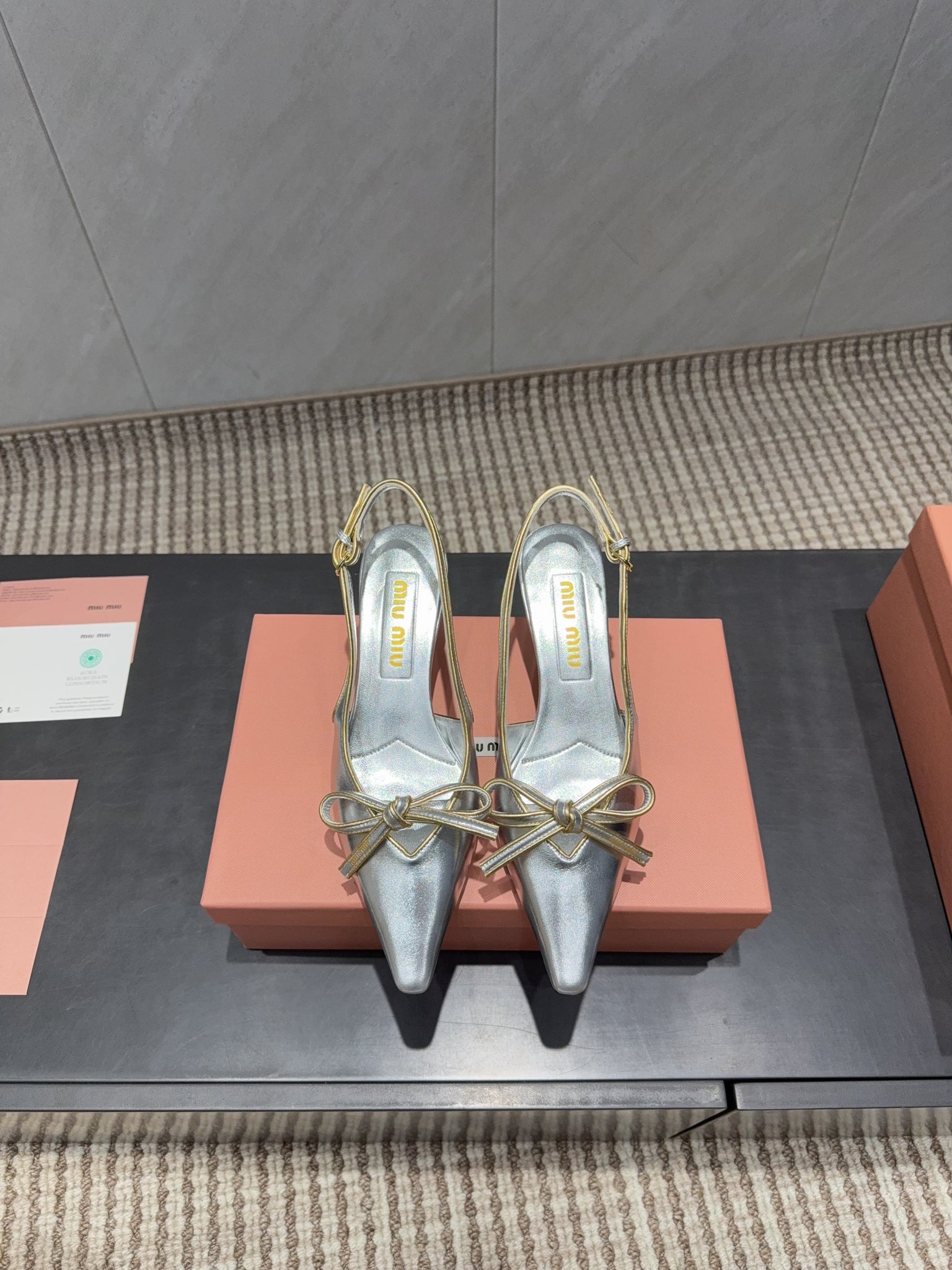 Miu 26s Slingback 55mm In Silver Calfskin With Bow