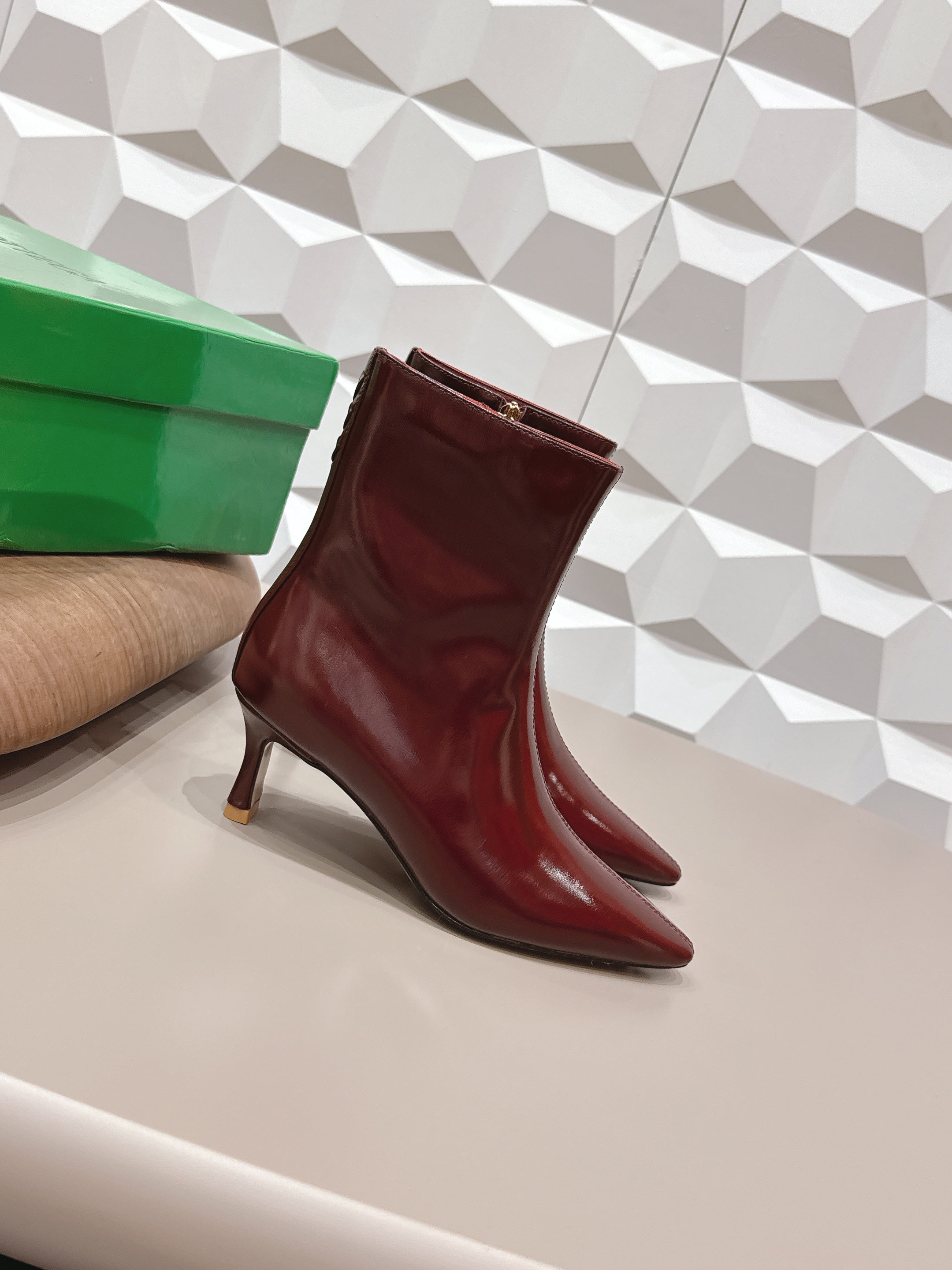 BV Sofia Ankle Boot 7cm Burgundy Lambskin 613291