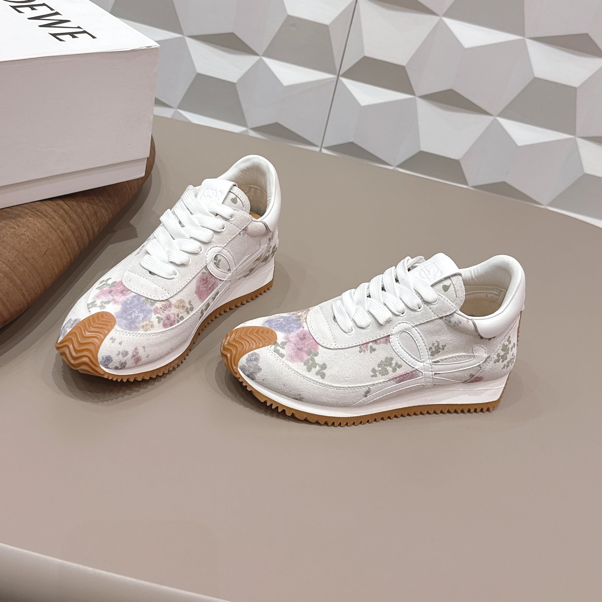 Loewe 26s Flow Runner Sneaker In White Floral Pattern Suede And Calfskin