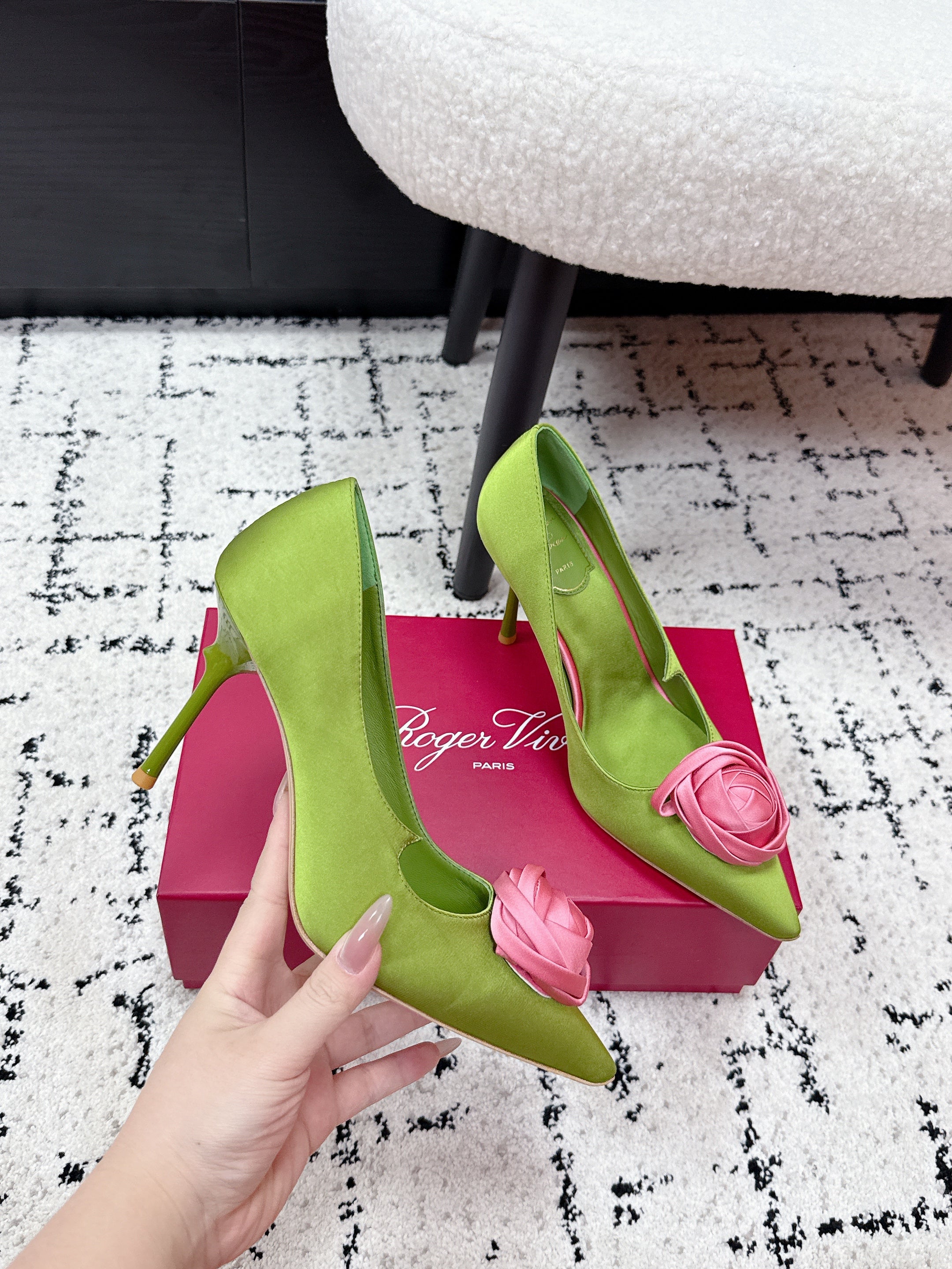 RV Rose Vivier Flower Pumps 10cm Pink Green Satin 617295