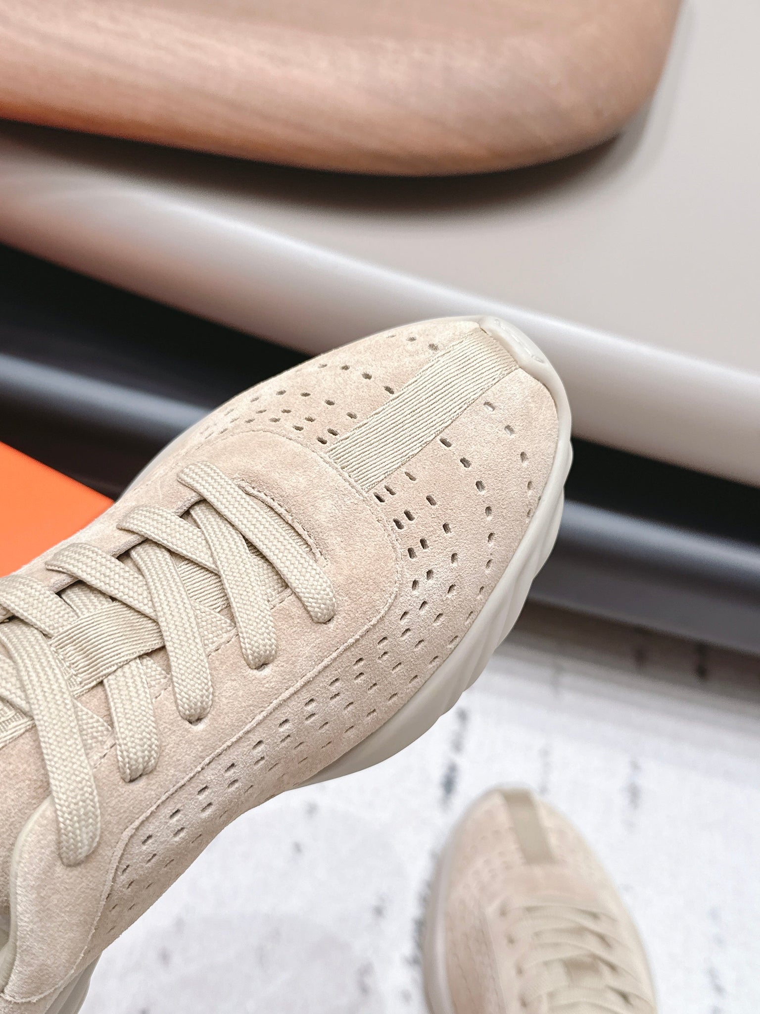 HM 26s Trail Sneakers In Beige Perforated Suede