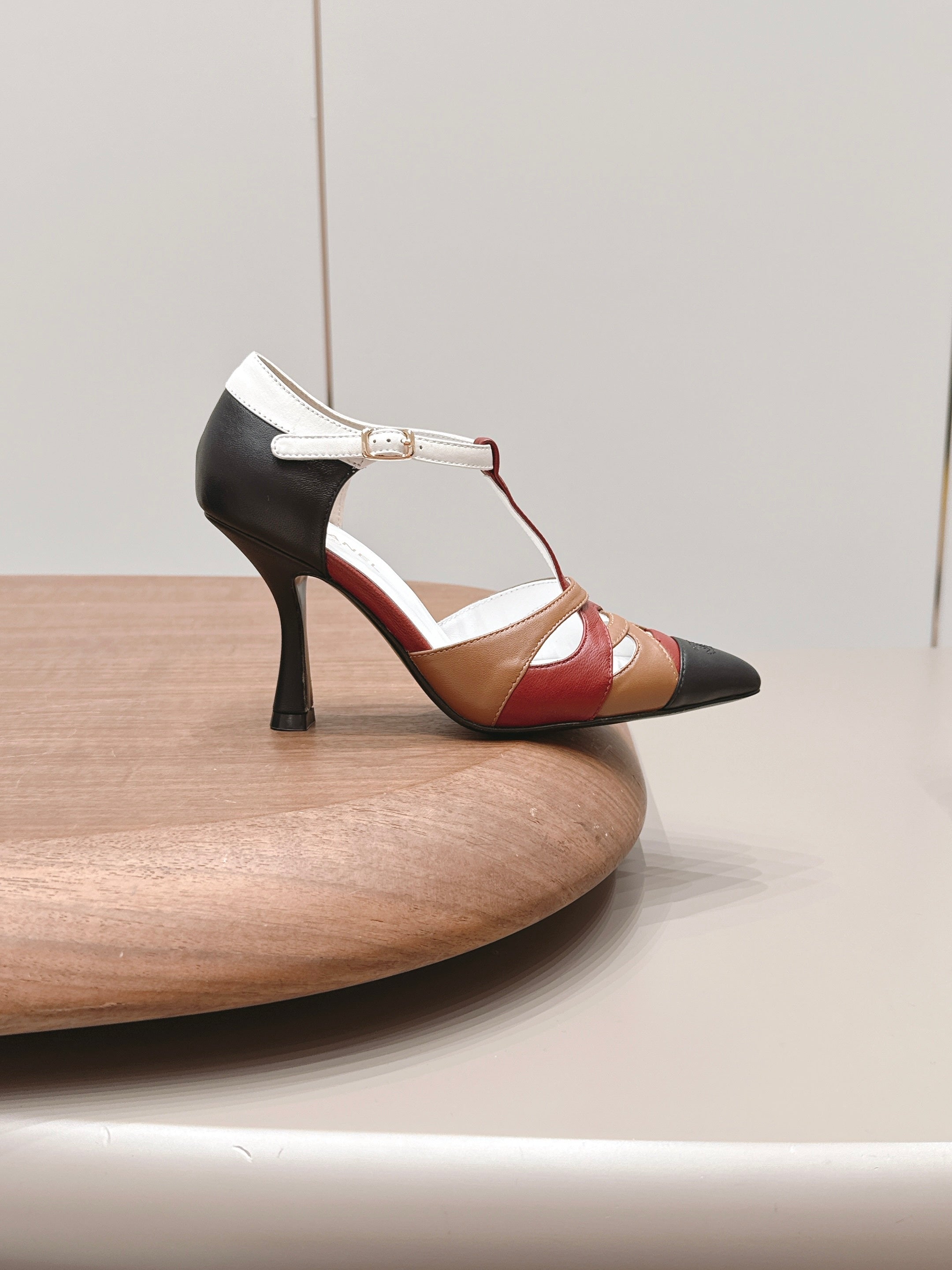CC 26s Pointed-toe Slingback 9.5cm Black Brown Red Sheepskin 876260