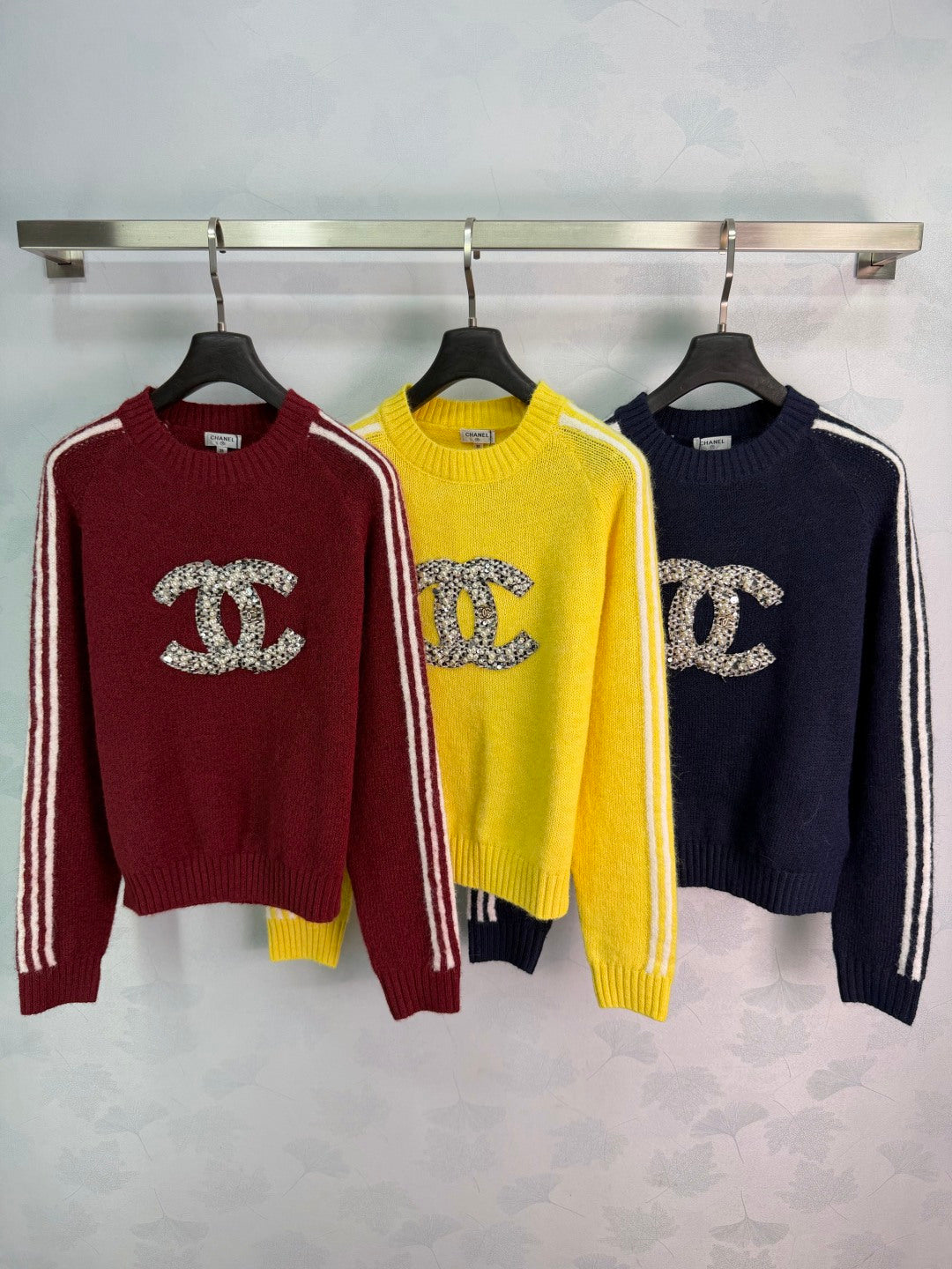 Chanel 26S Stripe Sequin CC Logo Sweater 449445