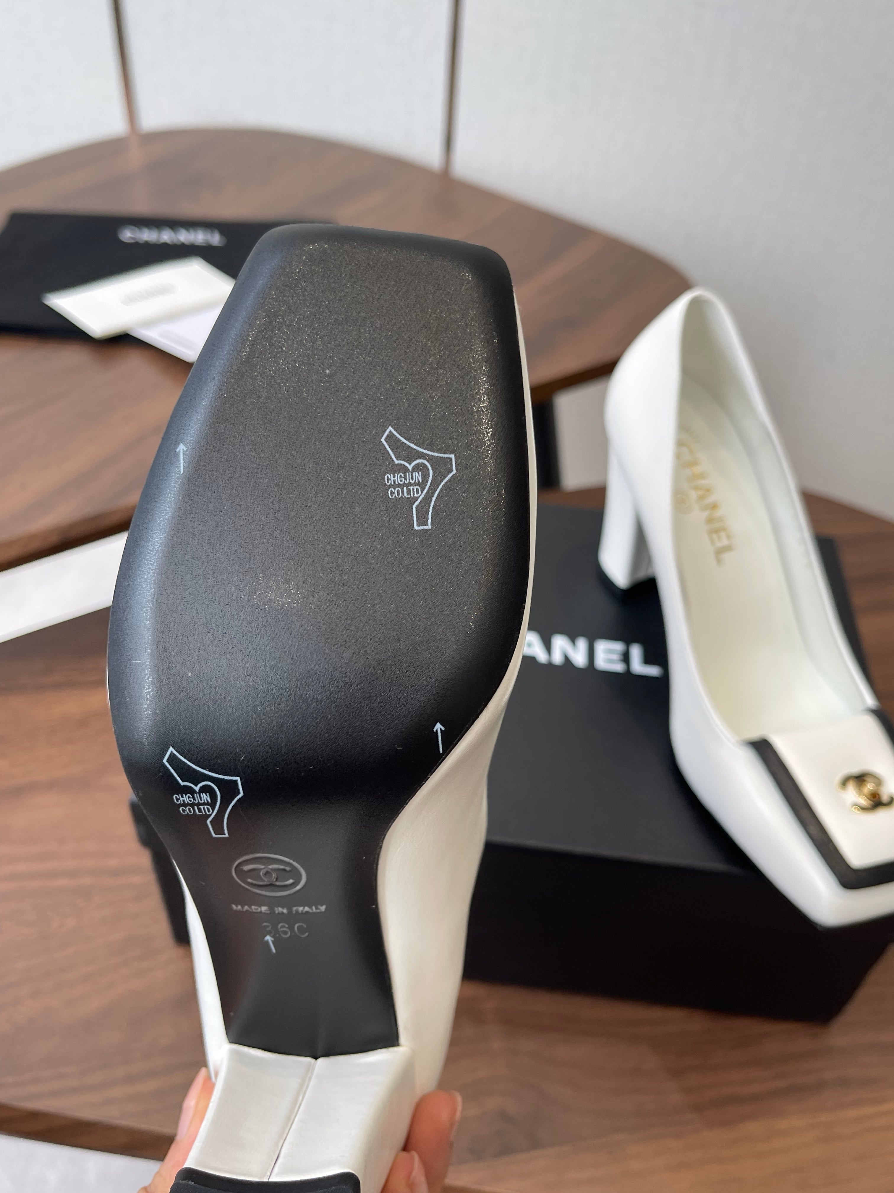 CC SS26 Mathieu Blazy Pumps 90mm White Sheepskin 529525