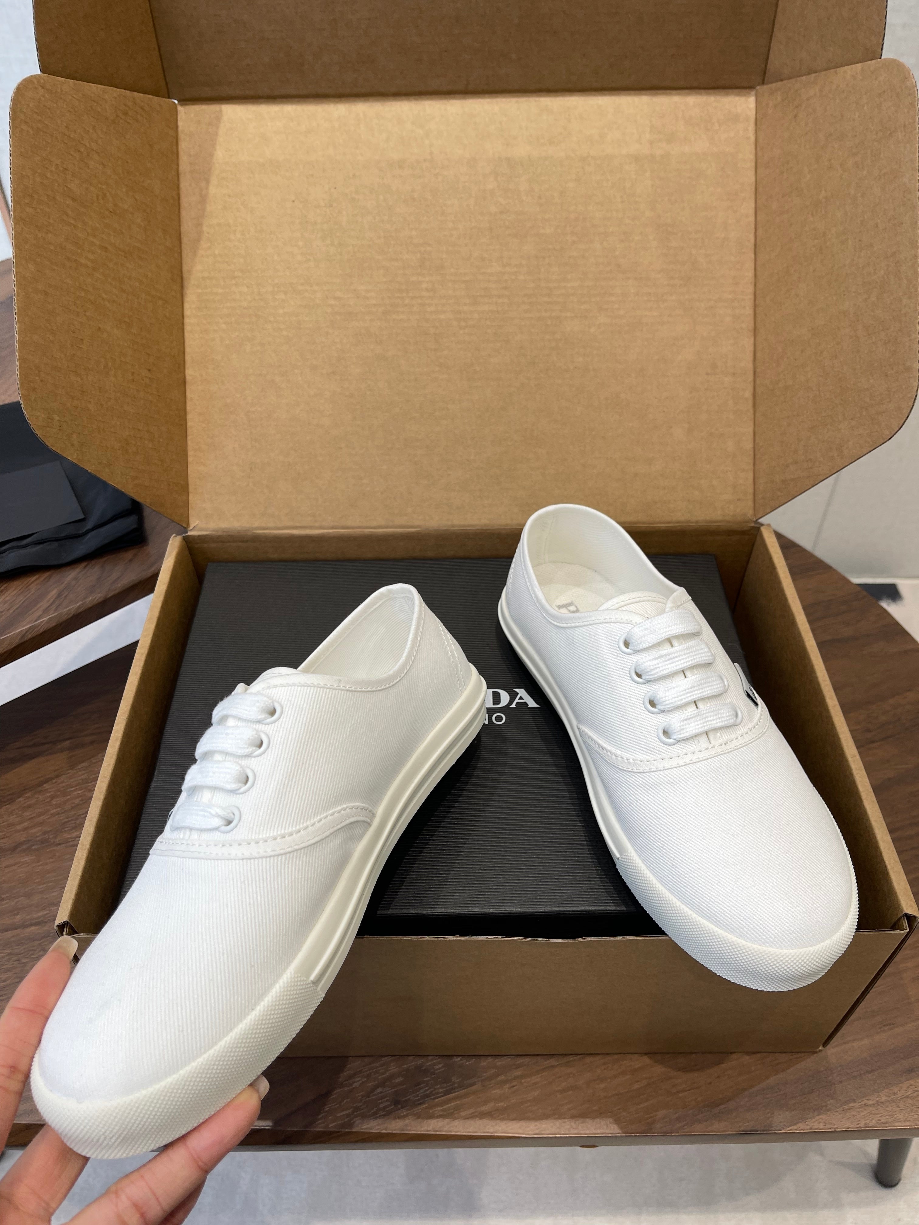 Prada 26ss Casual Shoes White Canvas 624431