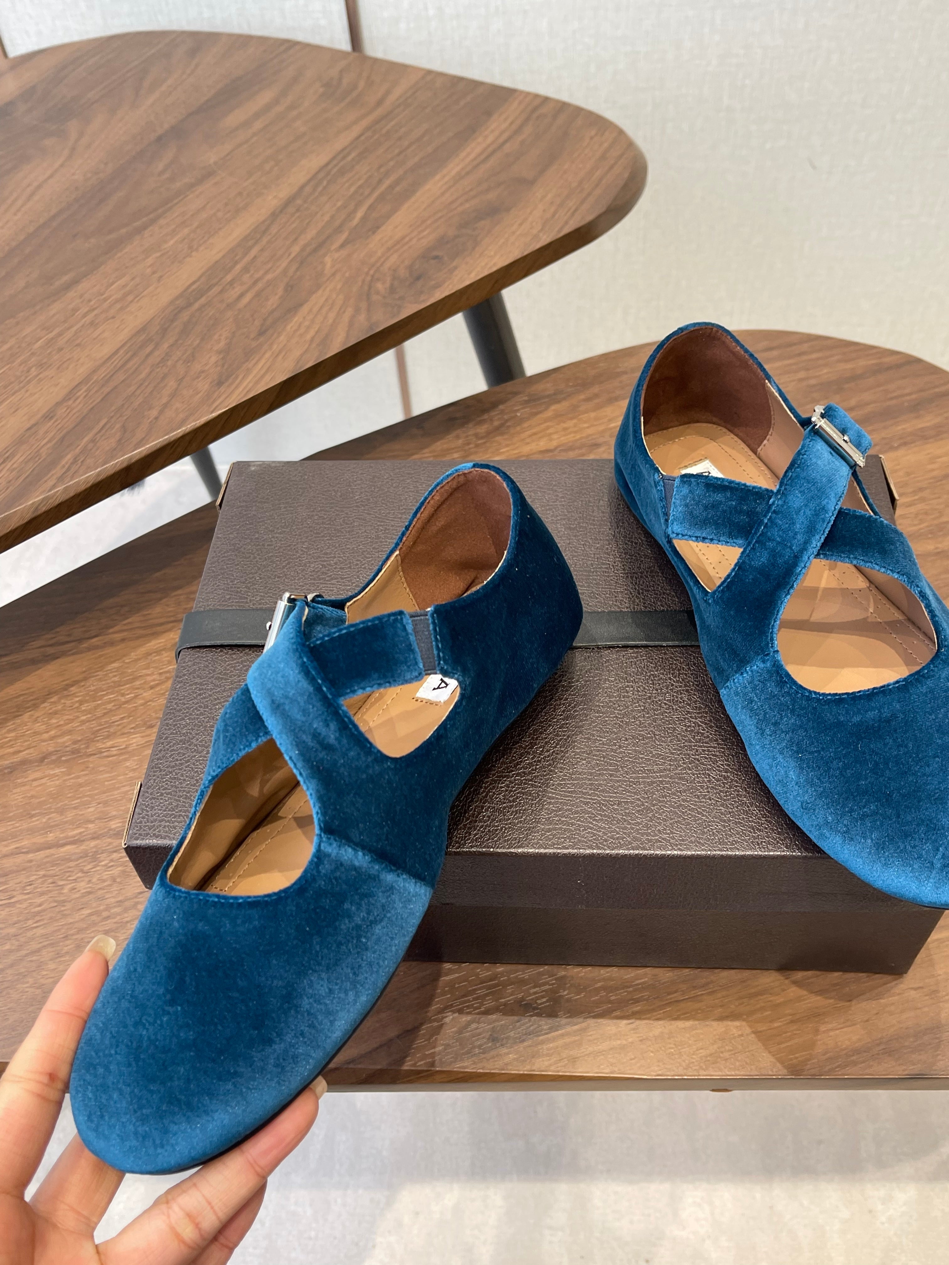 Alaïa Criss Cross Ballet Flat Dark Blue Velvet Velvet