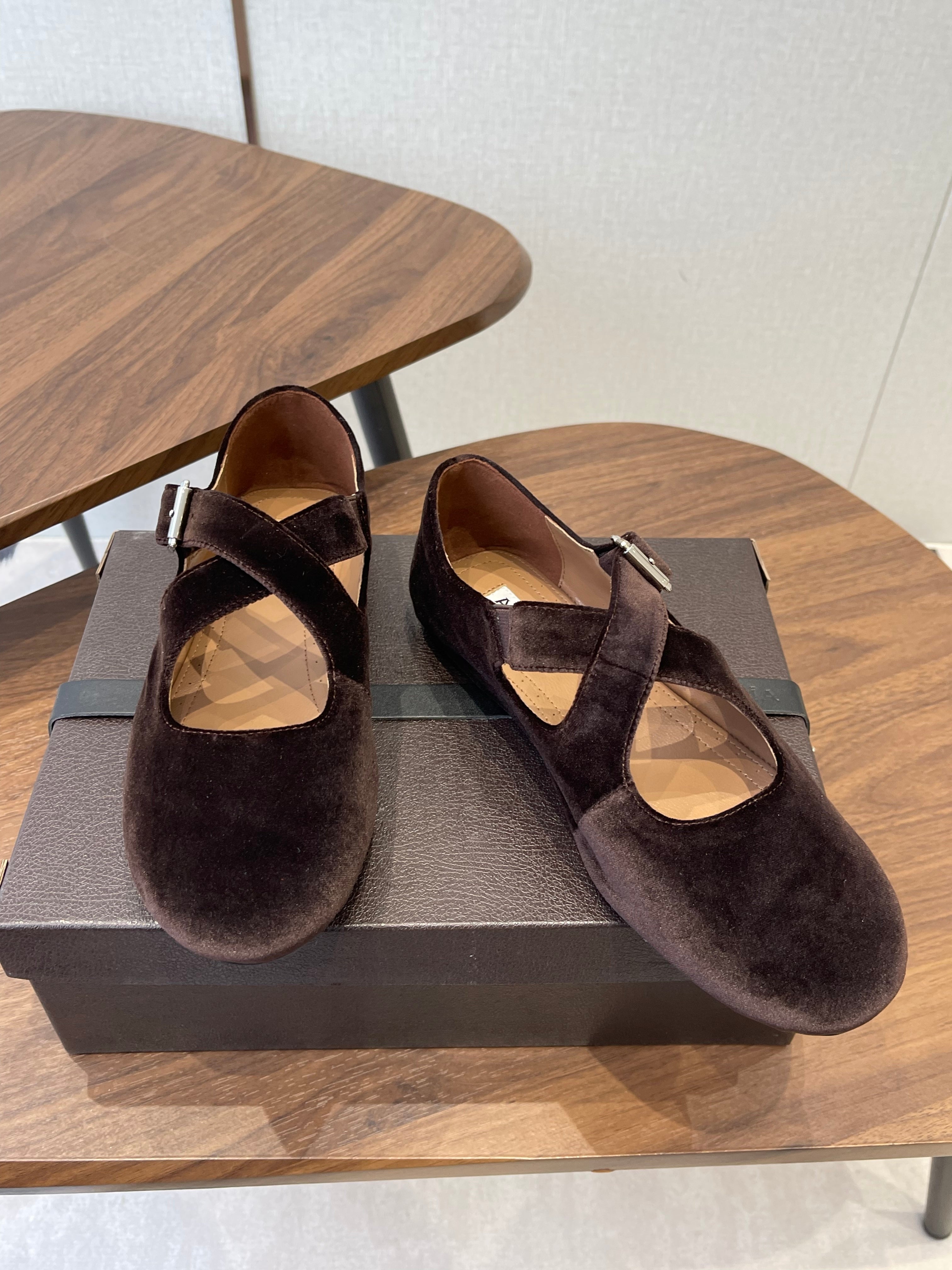 Alaïa Criss Cross Ballet Flat Dark Brown Velvet