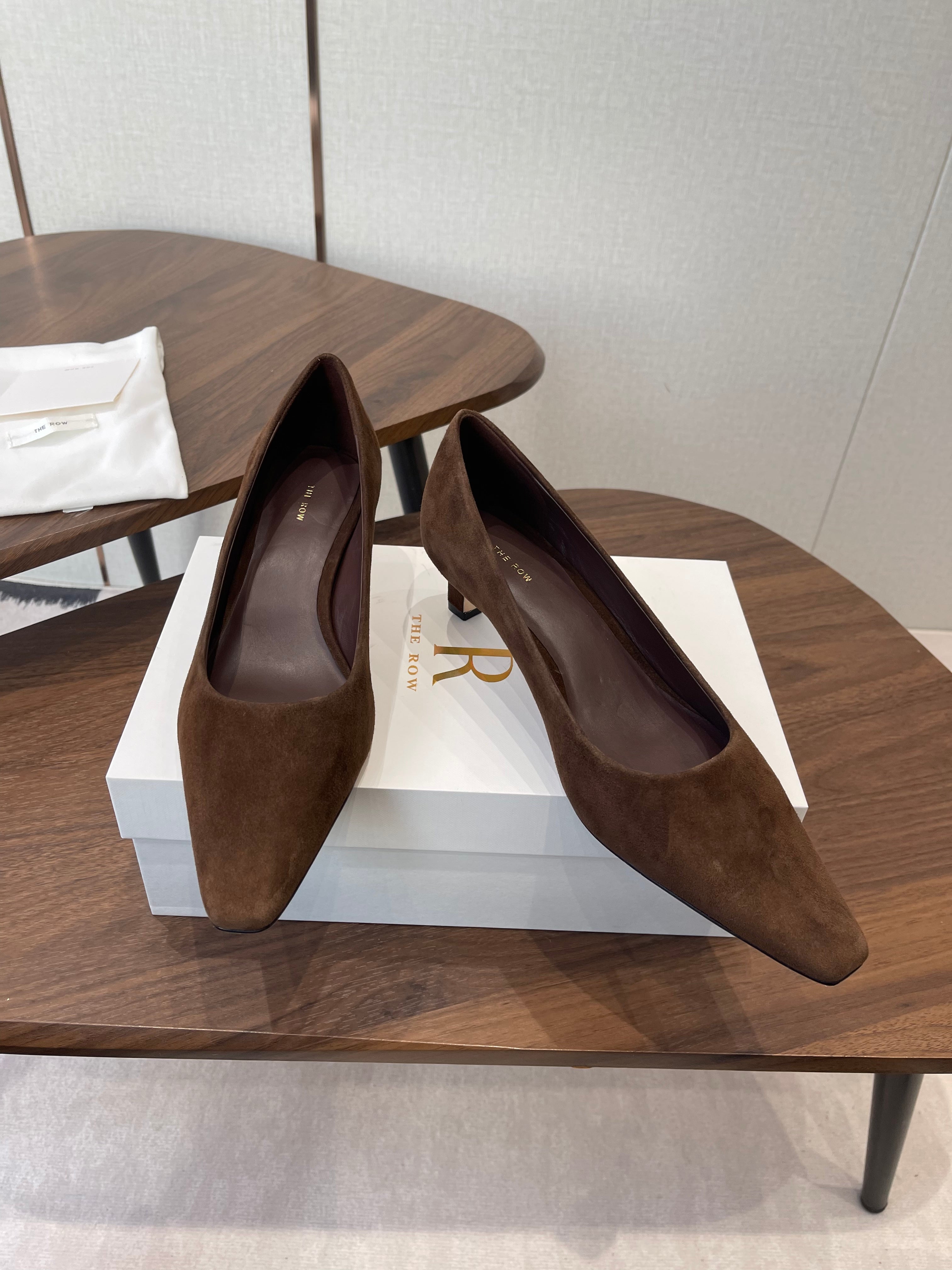 The Row Carla 45 Slingback Chocolate Suede 633752