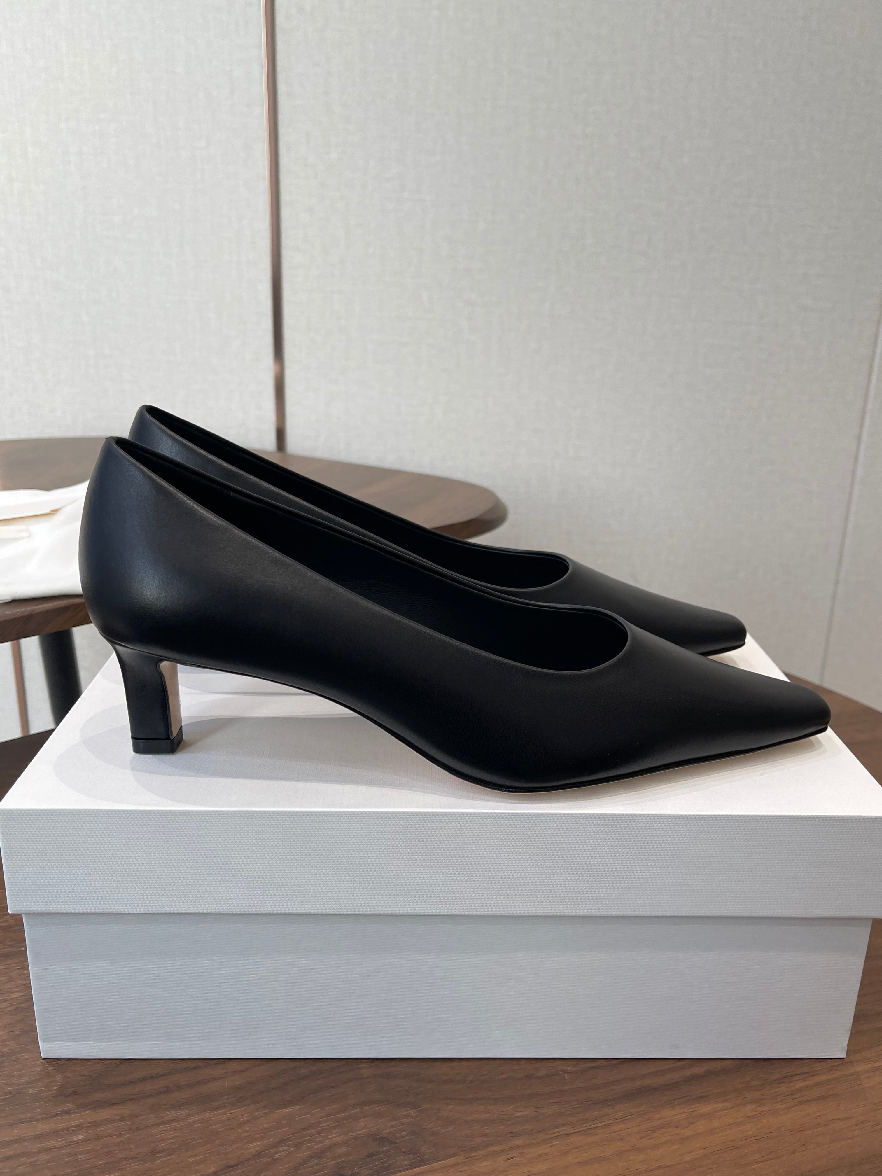 The Row Carla 45 Slingback Black Leather 633753