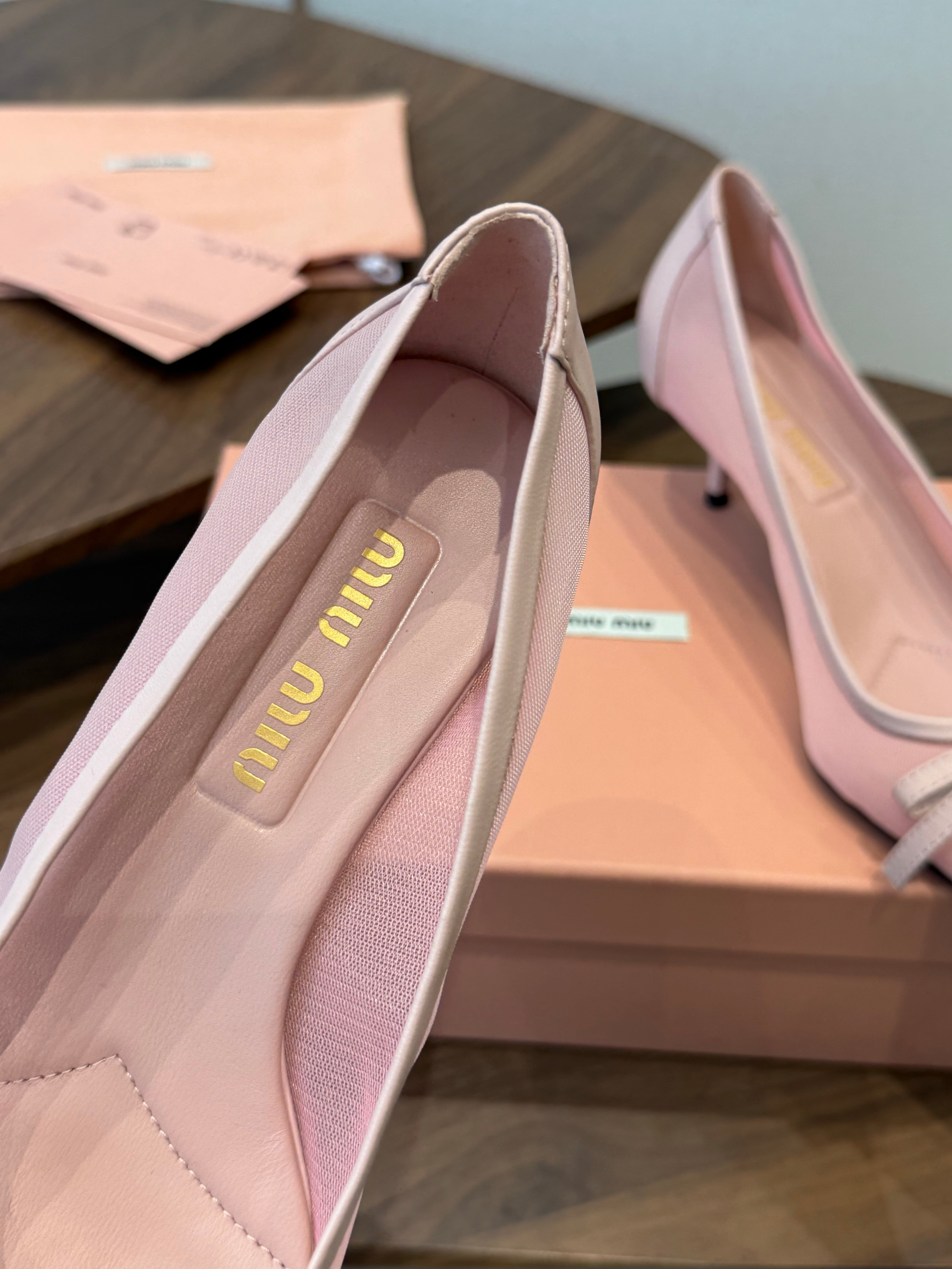 Miu 26s High-Heeled Pump Light Pink Cotton 790461