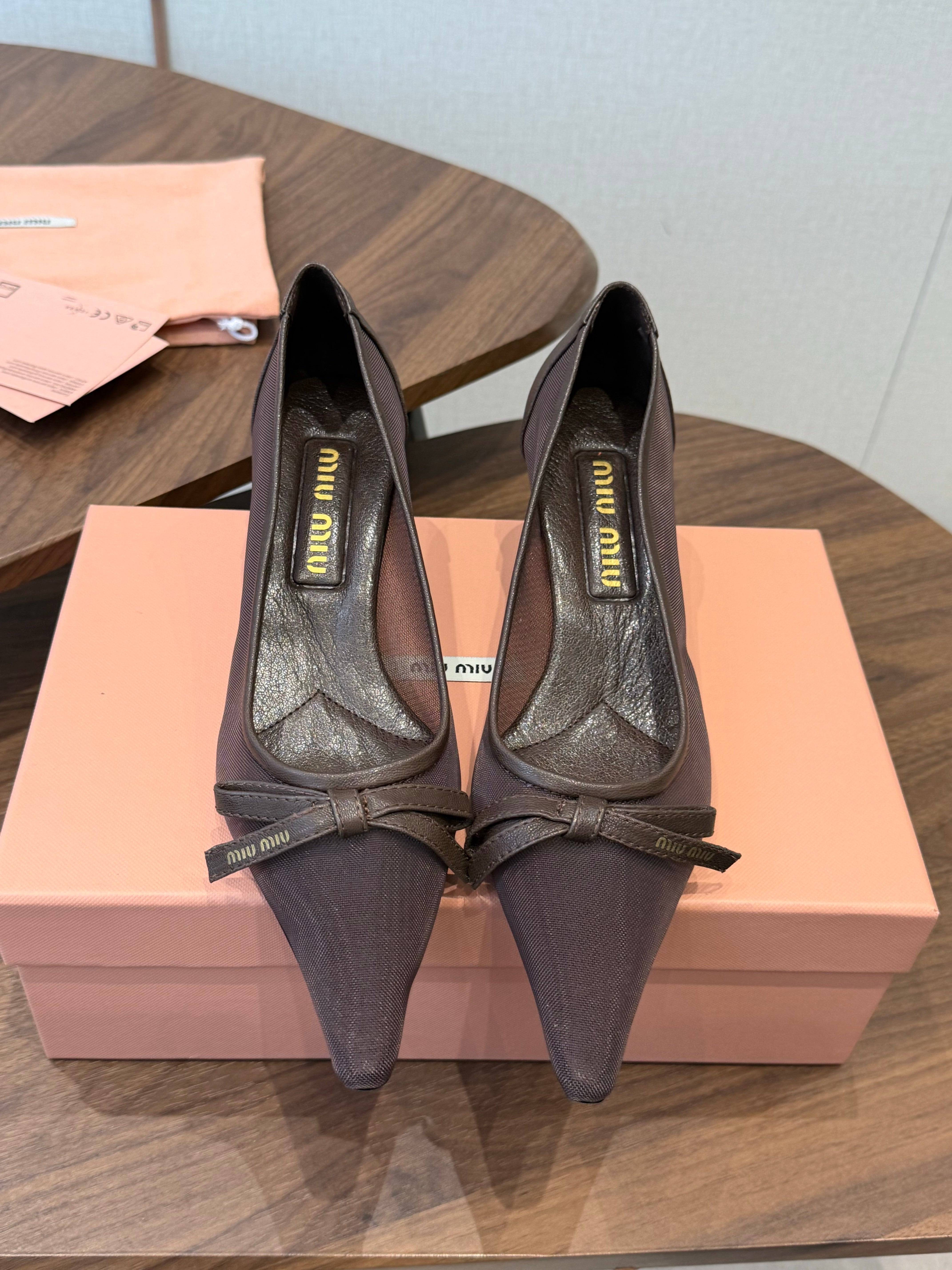 Miu 26s High-Heeled Pump Coffee Cotton 790462